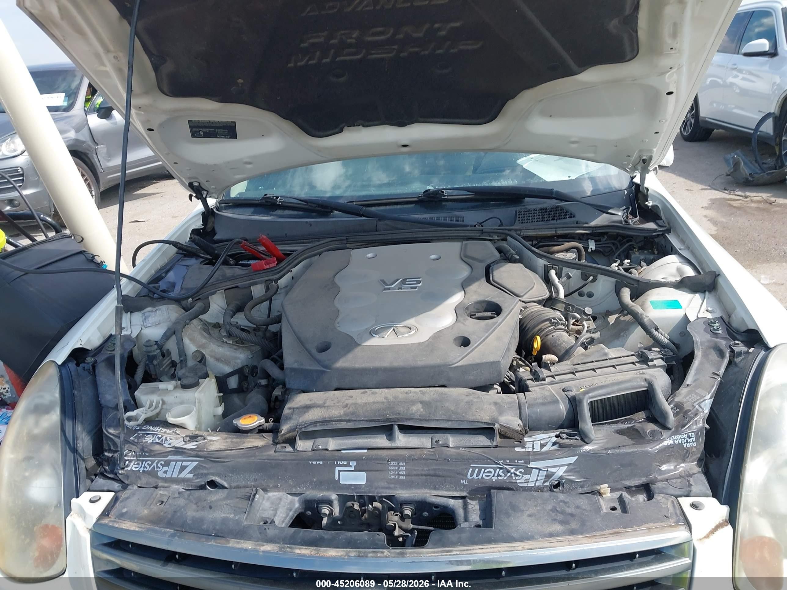 2006 Infiniti G35   White vin: JNKCV51E16M505339