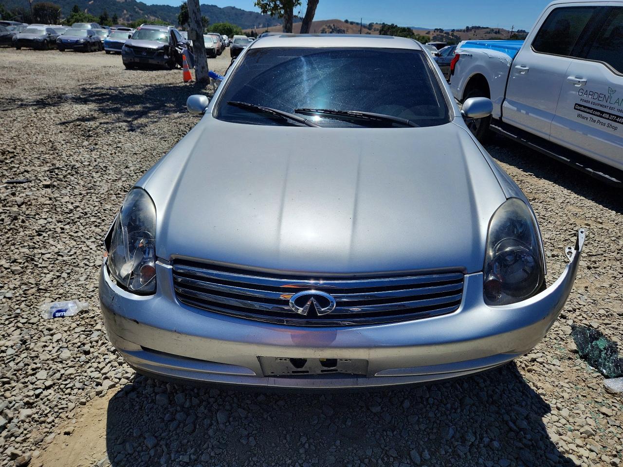 2004 Infiniti G35 Base Silver vin: JNKCV51E24M619329