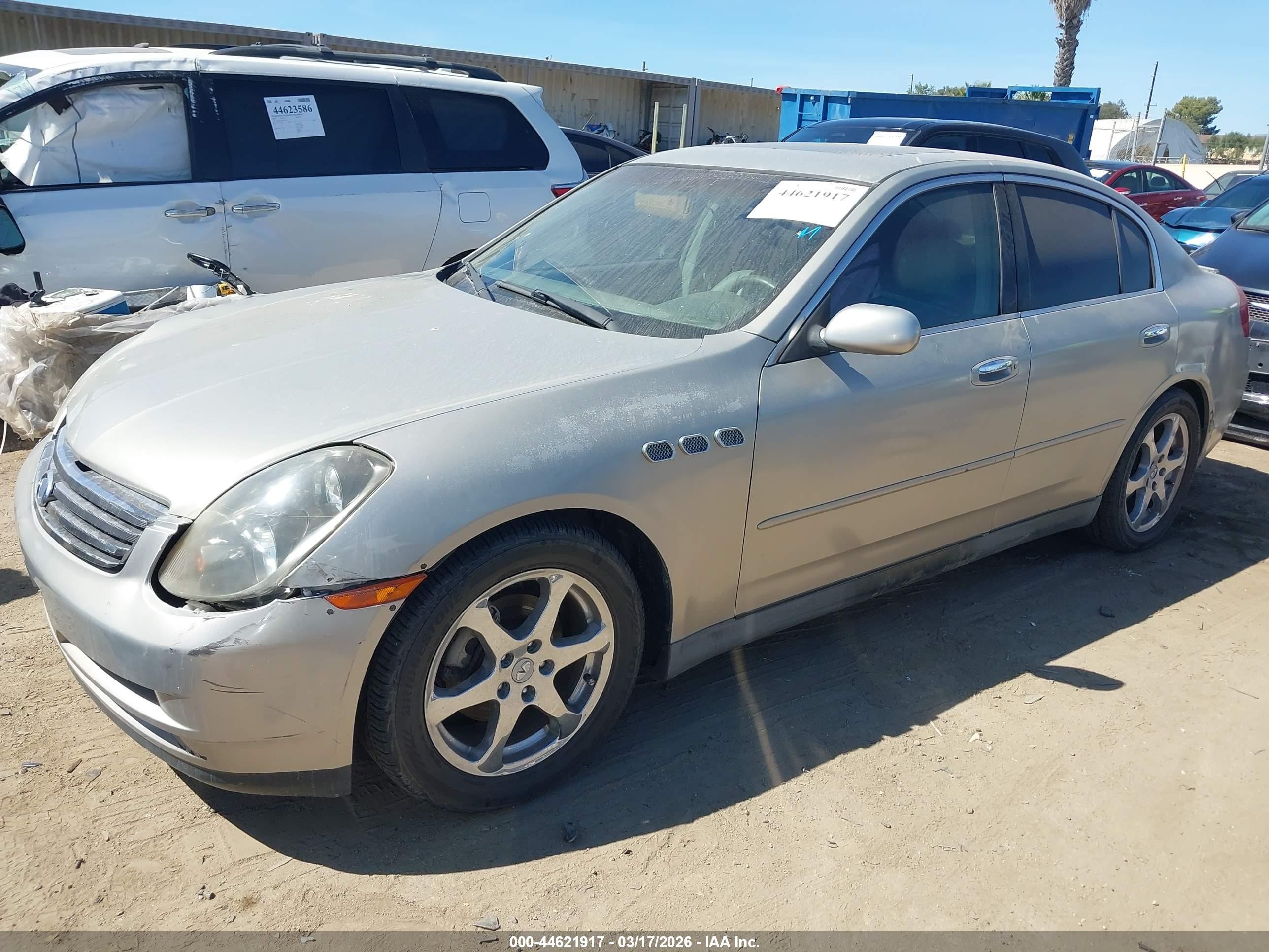 2003 Infiniti G35 Base W/6 Speed Manual Champagne vin: JNKCV51E33M018963