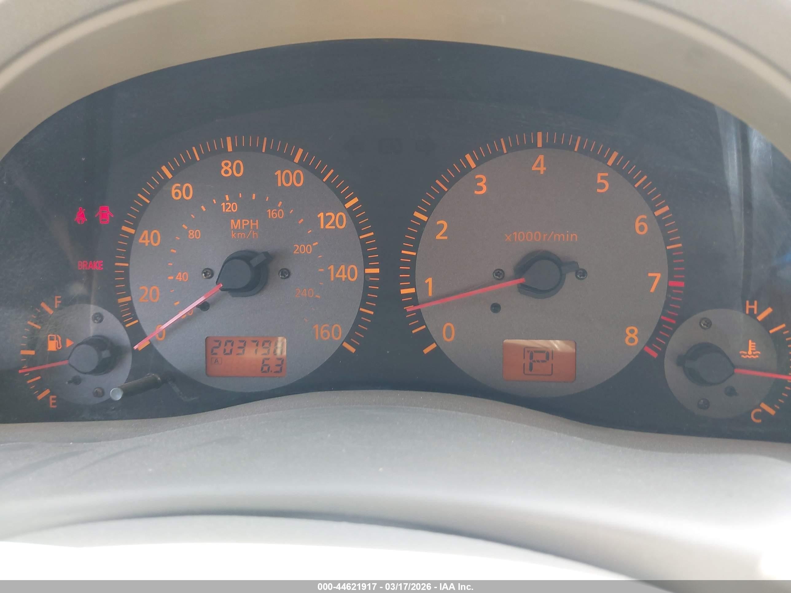 2003 Infiniti G35 Base W/6 Speed Manual Champagne vin: JNKCV51E33M018963