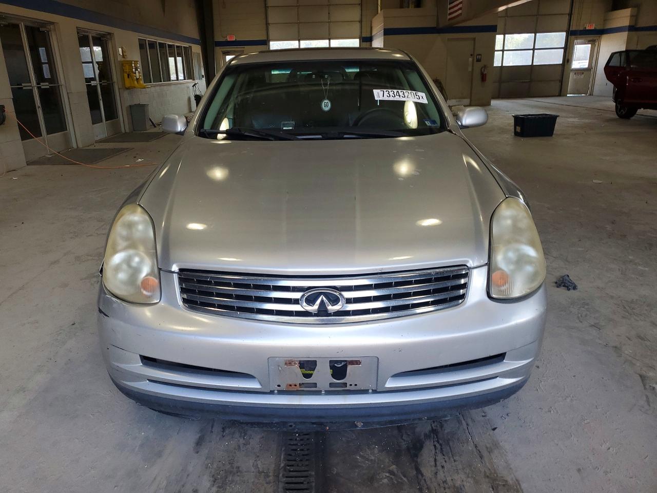 2003 Infiniti G35 Base Silver vin: JNKCV51E33M330930