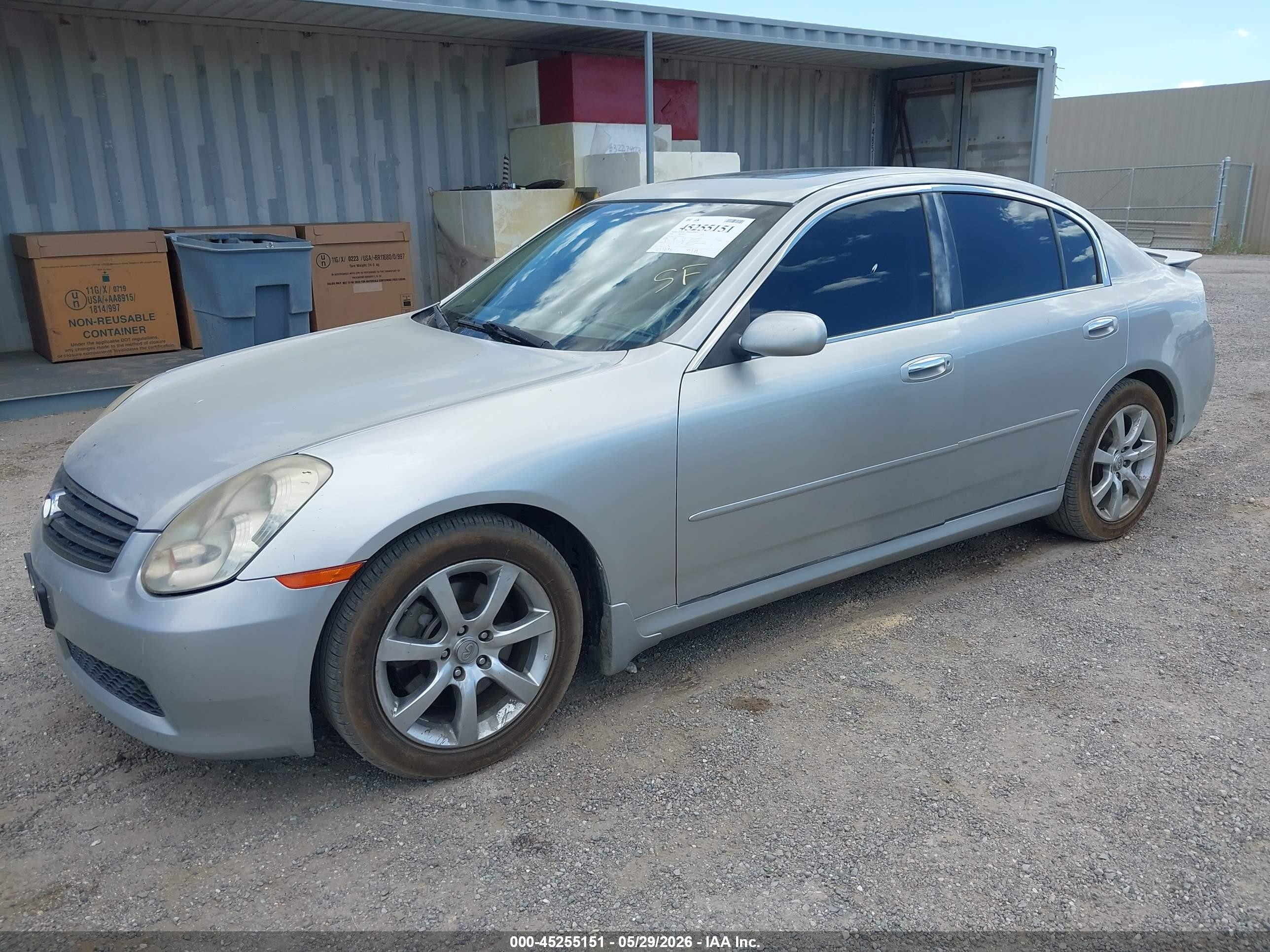 2005 Infiniti G35   Silver vin: JNKCV51E35M211570