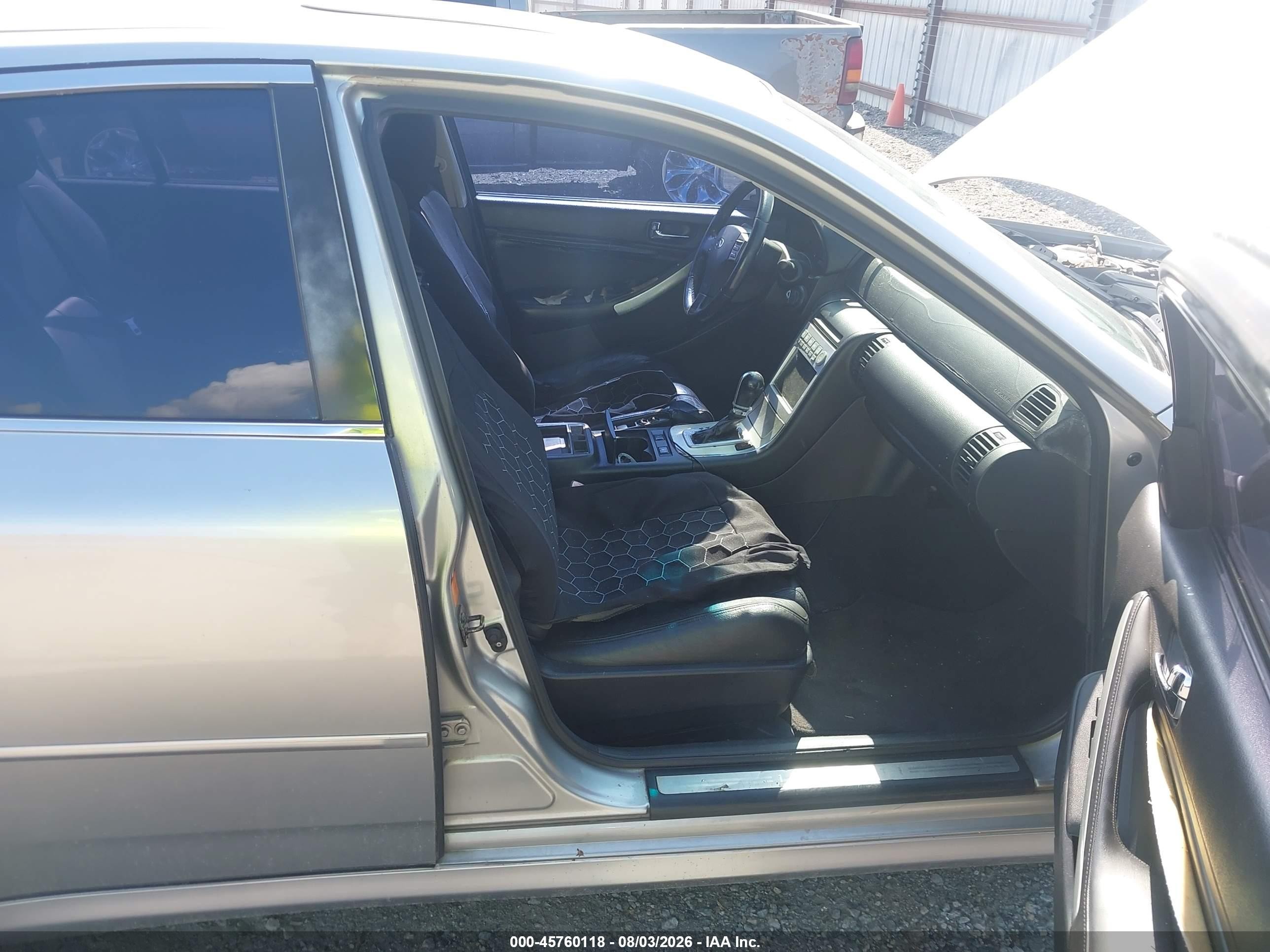2005 Infiniti G35 Silver vin: JNKCV51E35M218213