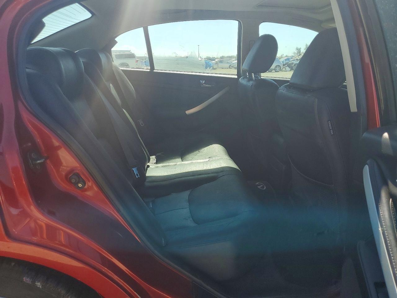 2006 Infiniti G35 Base Red vin: JNKCV51E36M502572