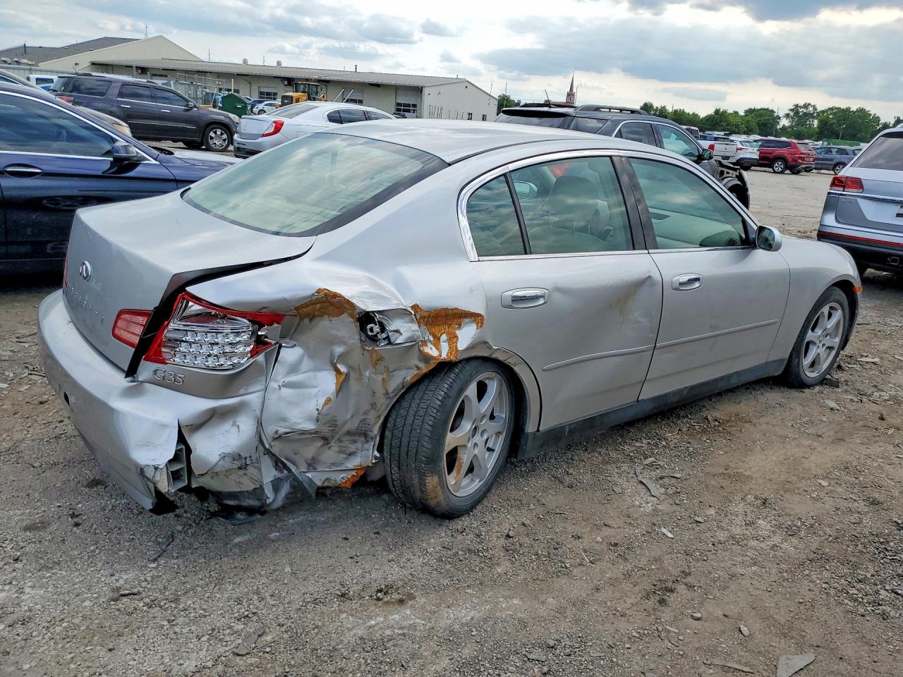 2003 Infiniti G35 Base Серебряный vin: JNKCV51E43M311027