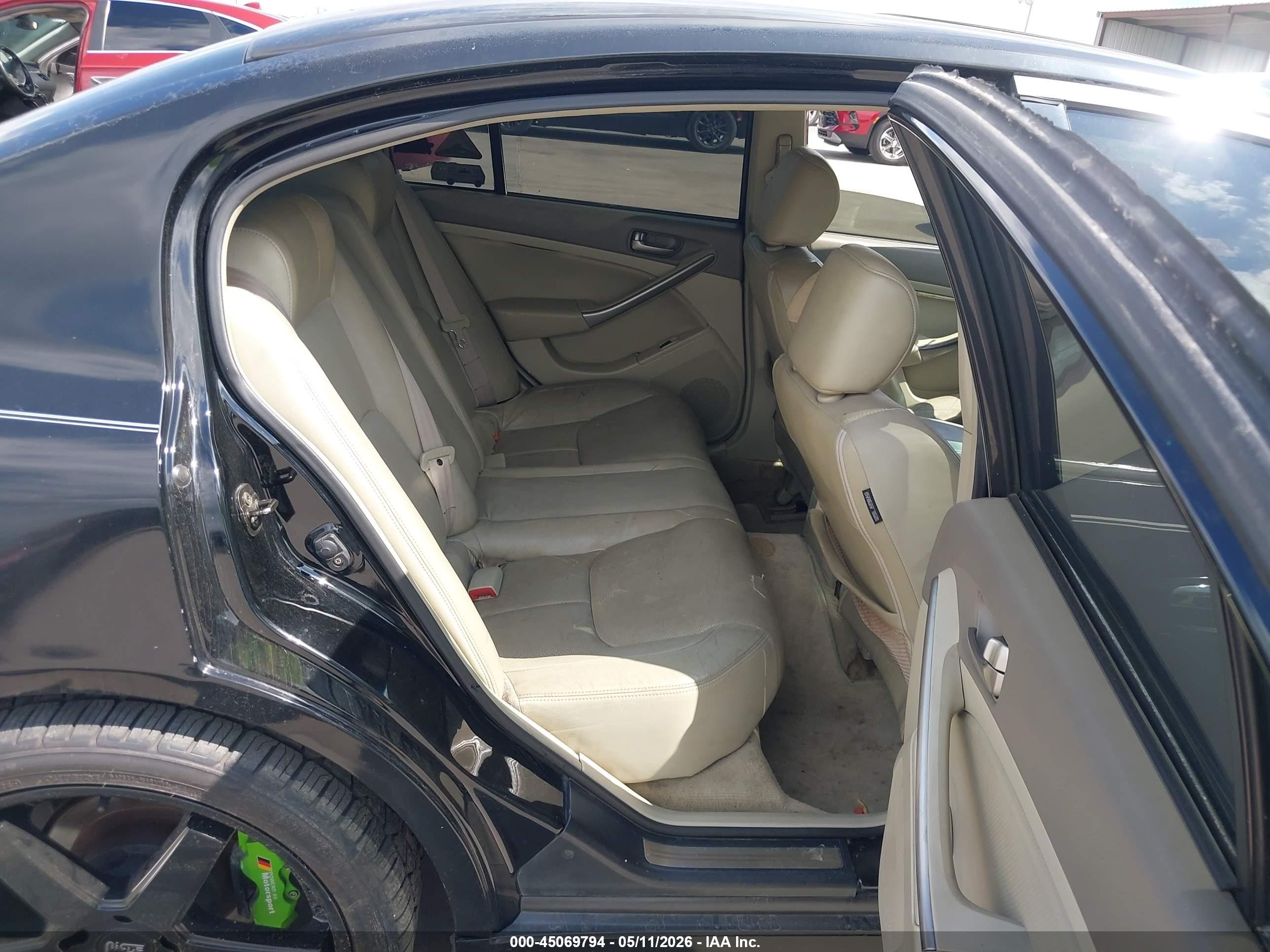 2003 Infiniti G35 Luxury Leather Black vin: JNKCV51E43M331097
