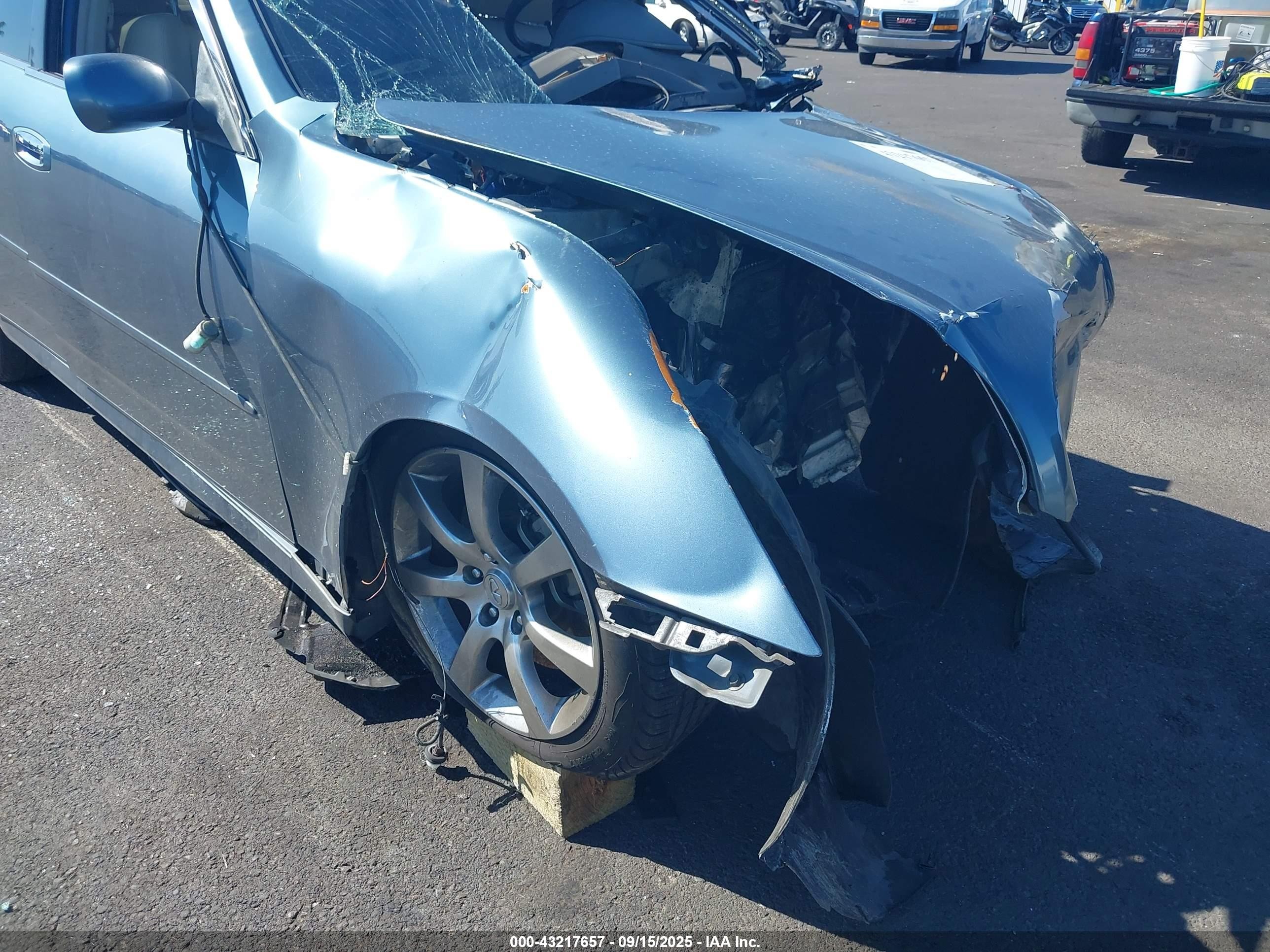 2005 Infiniti G35   Blue vin: JNKCV51E45M201274