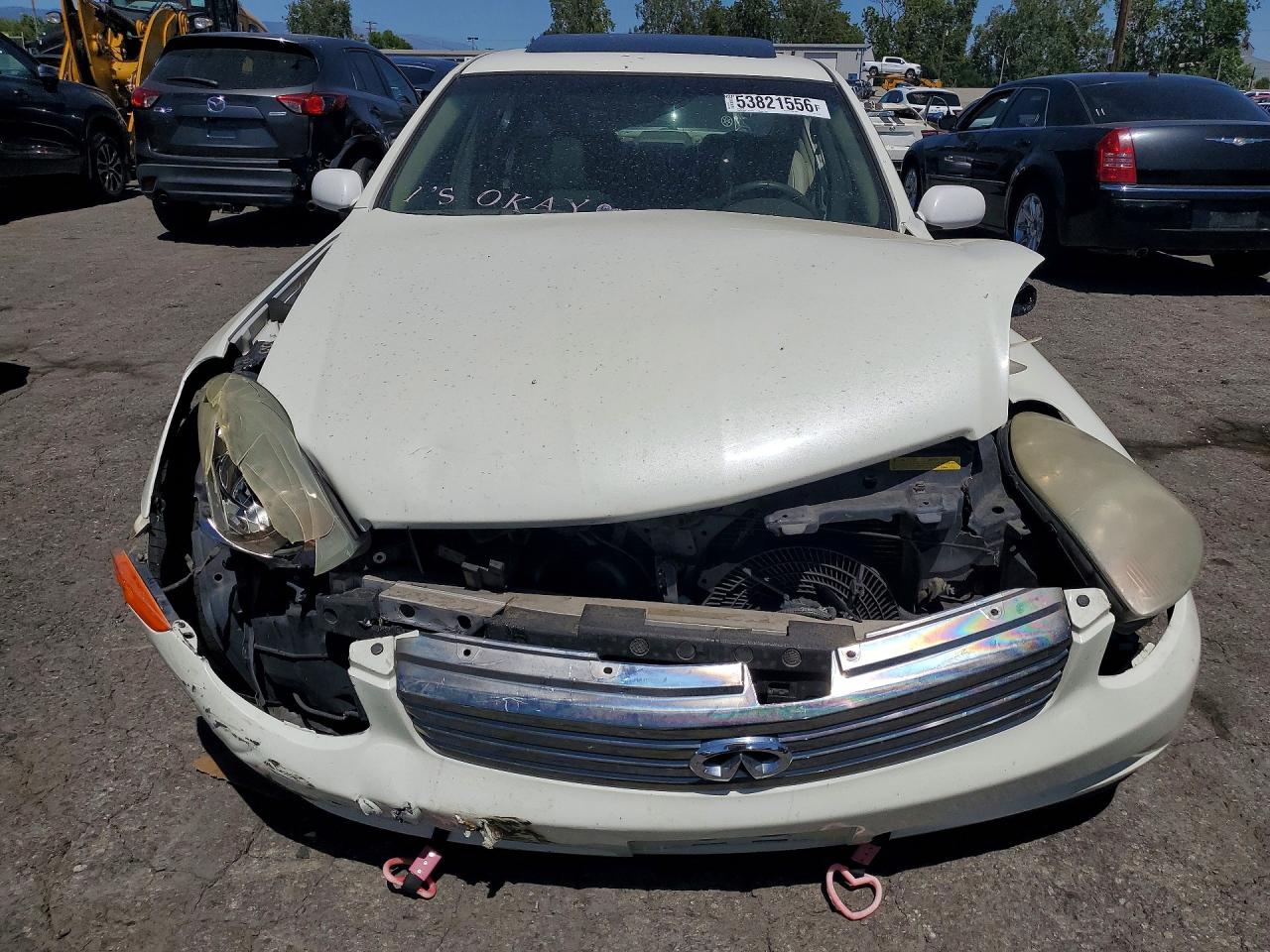 2003 Infiniti G35 Base White vin: JNKCV51E63M017578