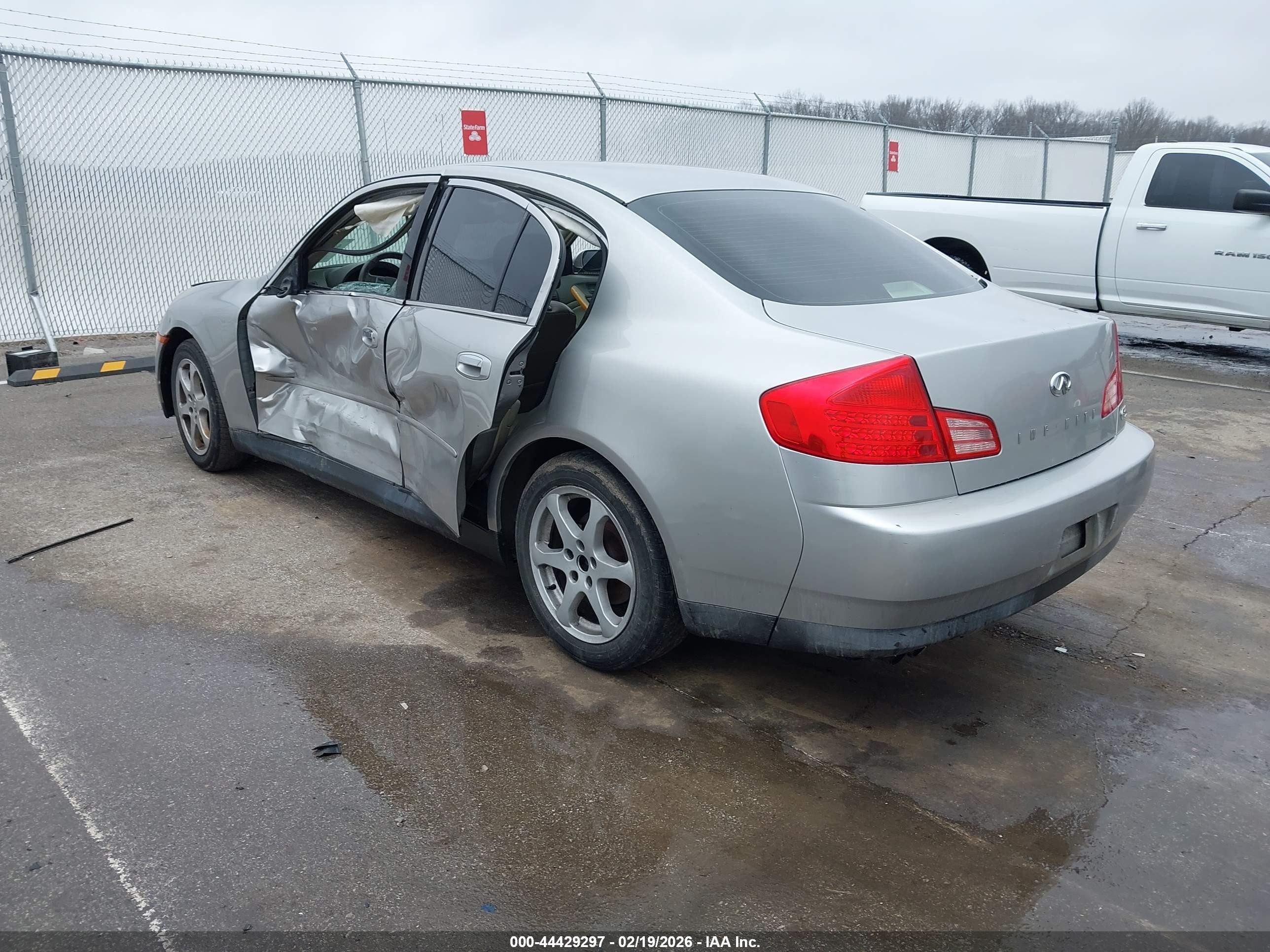 2003 Infiniti G35 Luxury Leather Silver vin: JNKCV51E63M310137