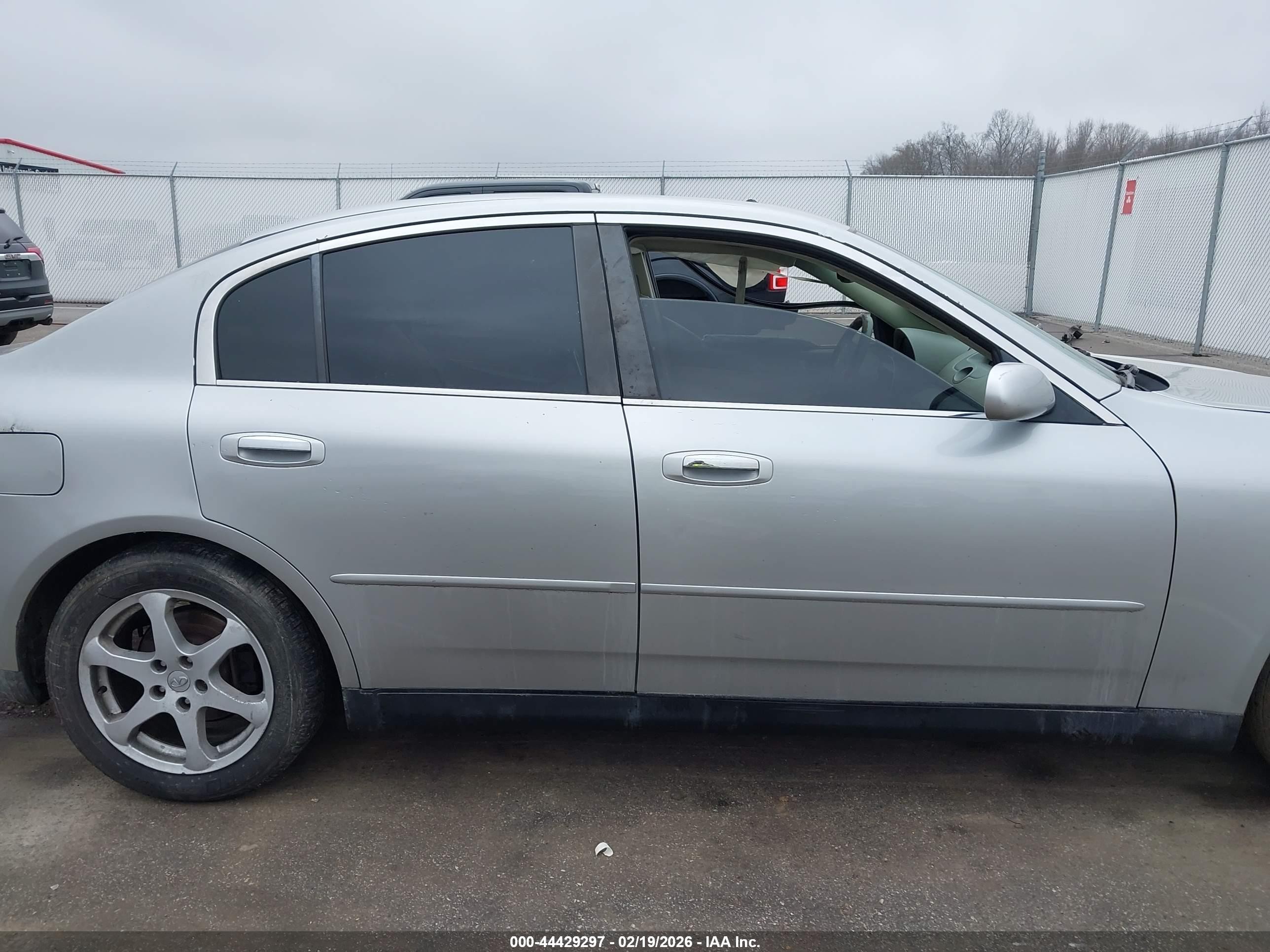 2003 Infiniti G35 Luxury Leather Silver vin: JNKCV51E63M310137