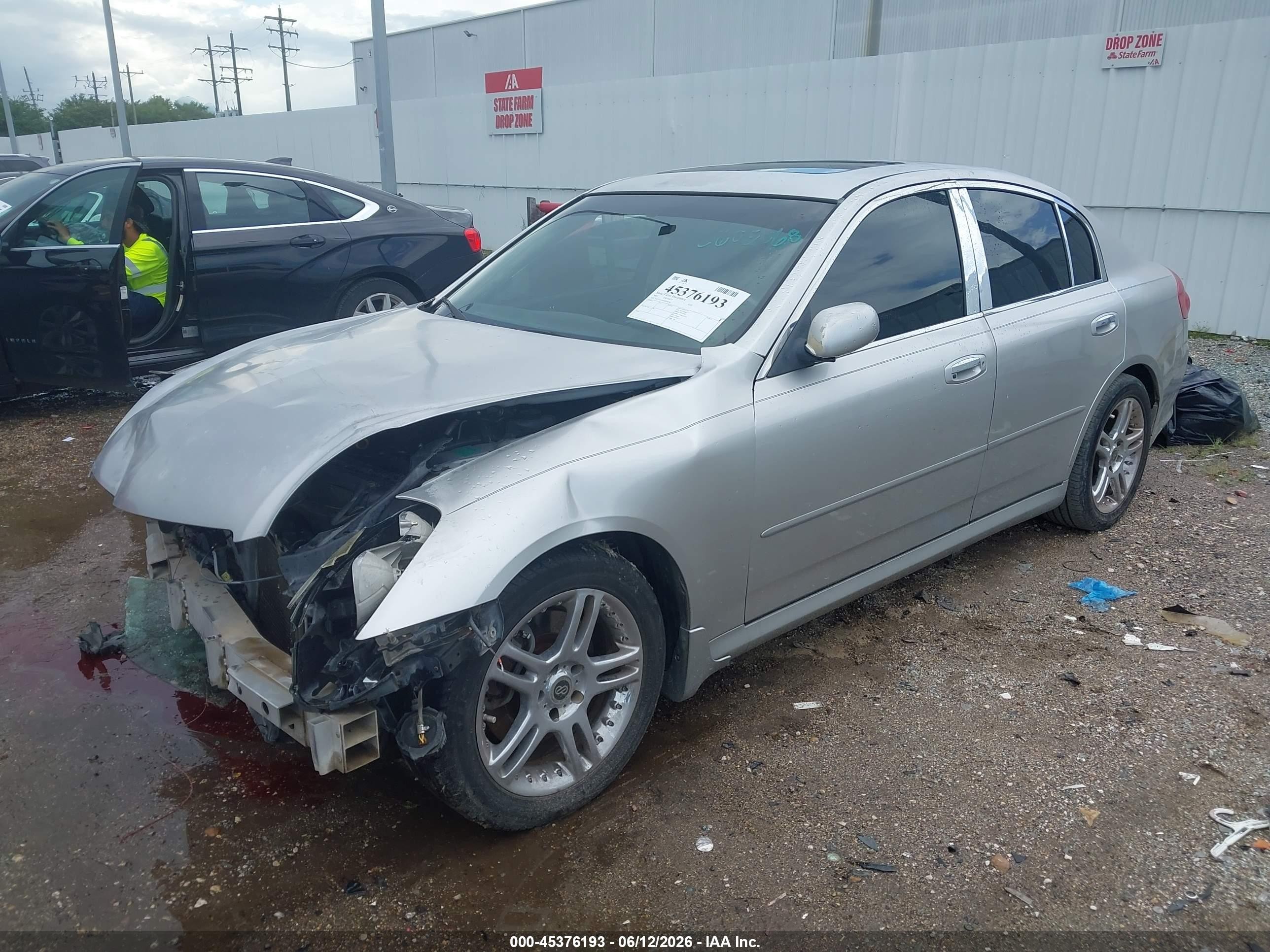 2005 Infiniti G35   Silver vin: JNKCV51E65M204516