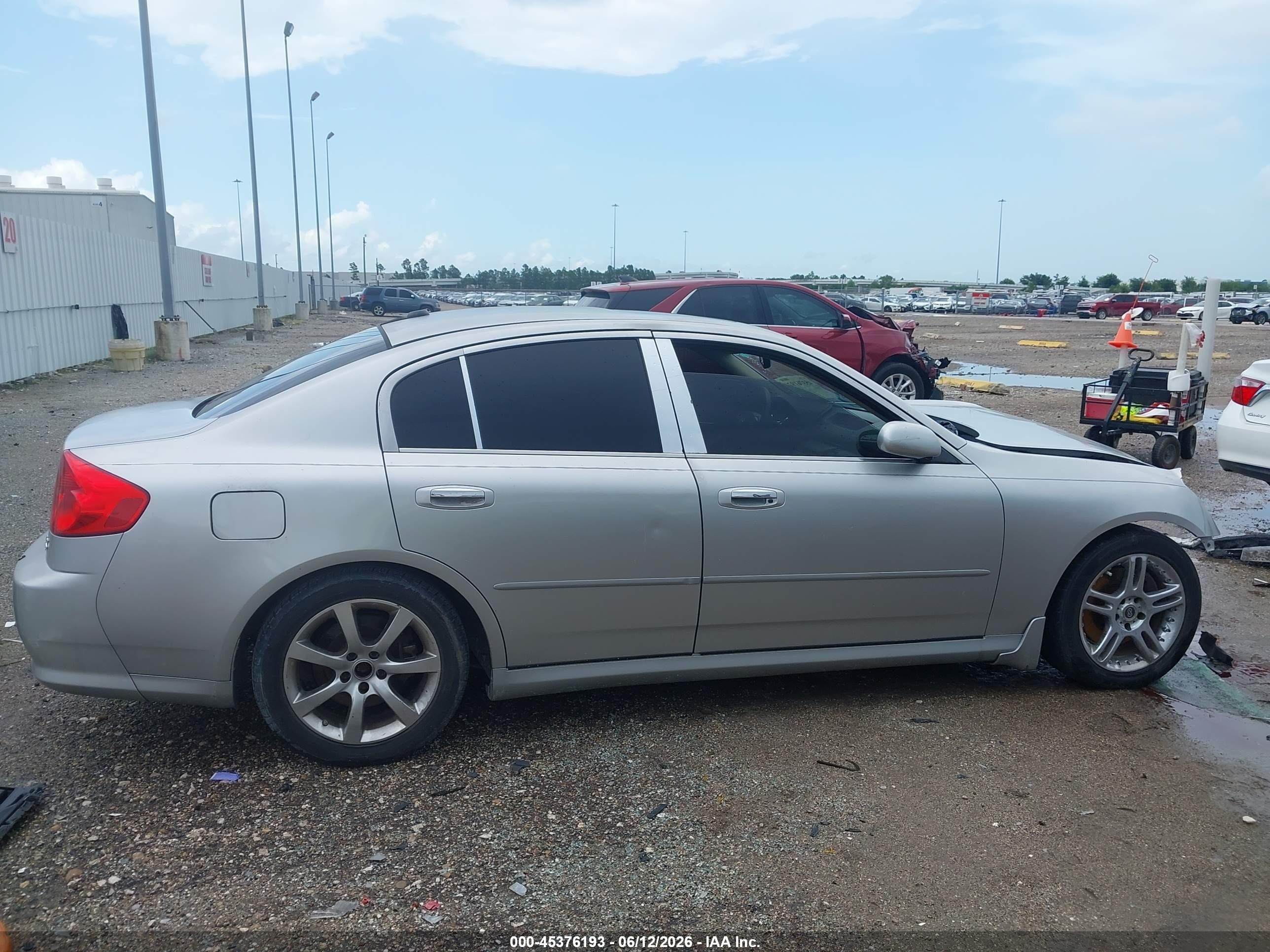 2005 Infiniti G35   Silver vin: JNKCV51E65M204516
