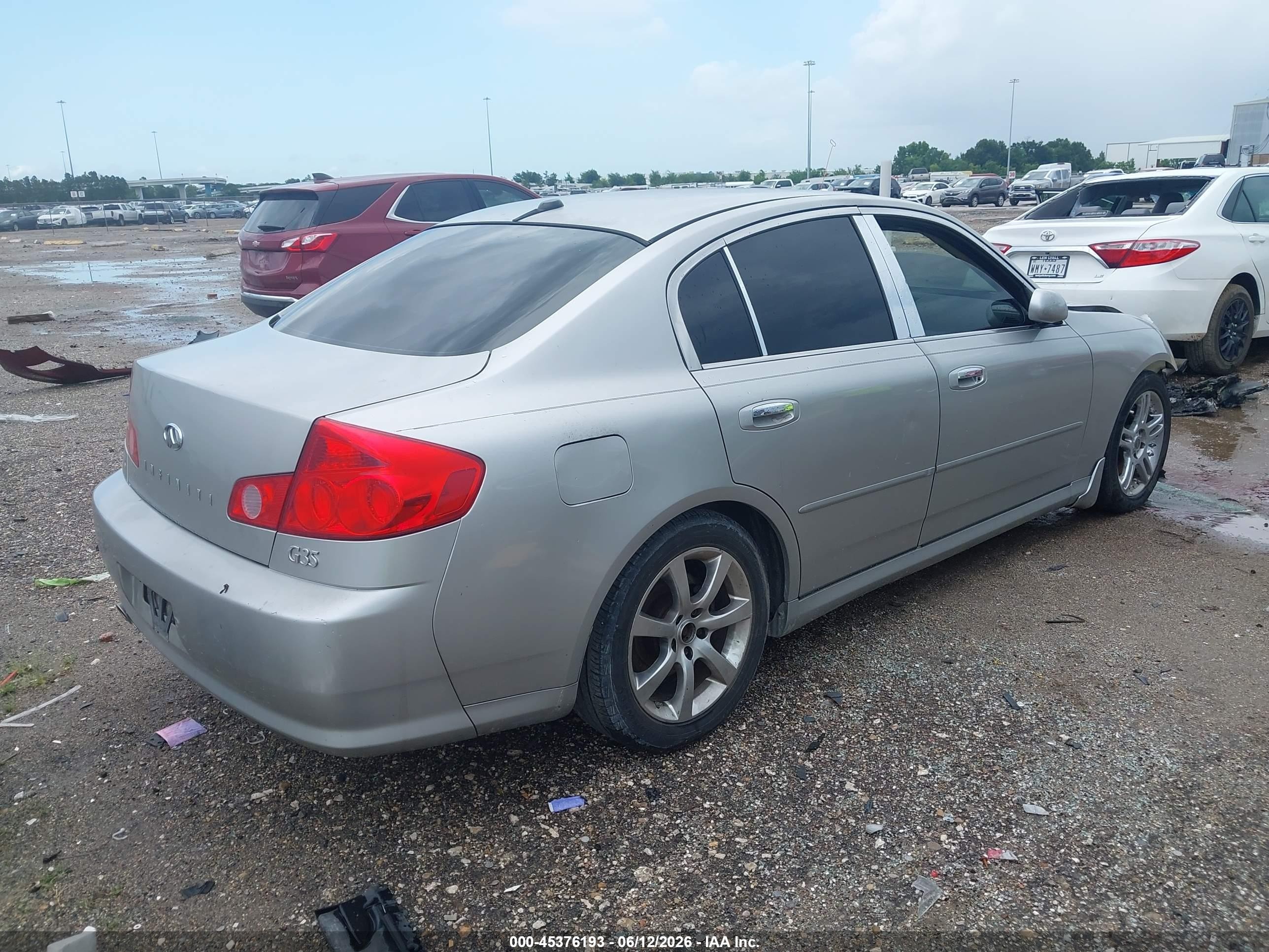 2005 Infiniti G35   Silver vin: JNKCV51E65M204516