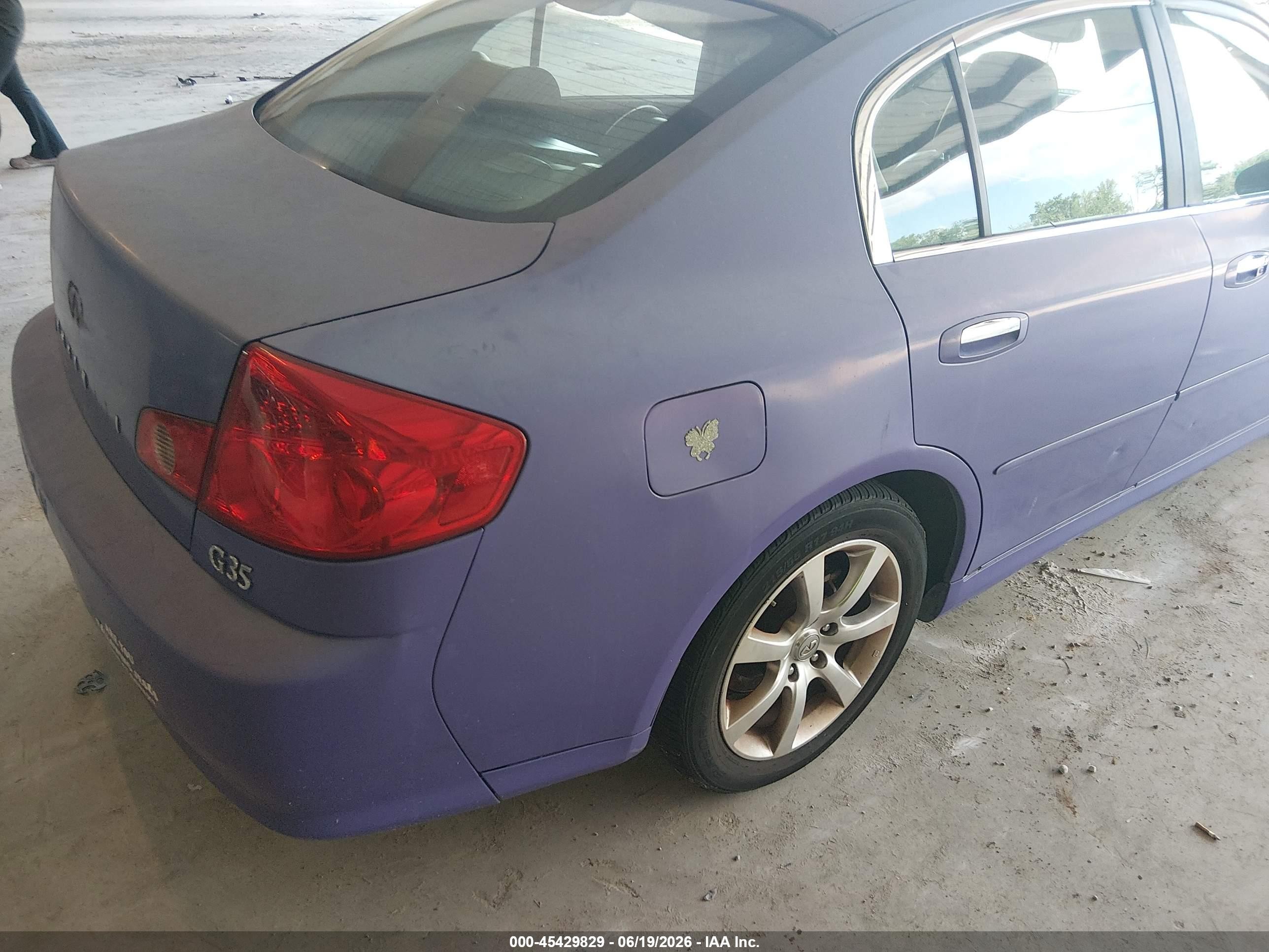 2005 Infiniti G35   Purple vin: JNKCV51E65M207819