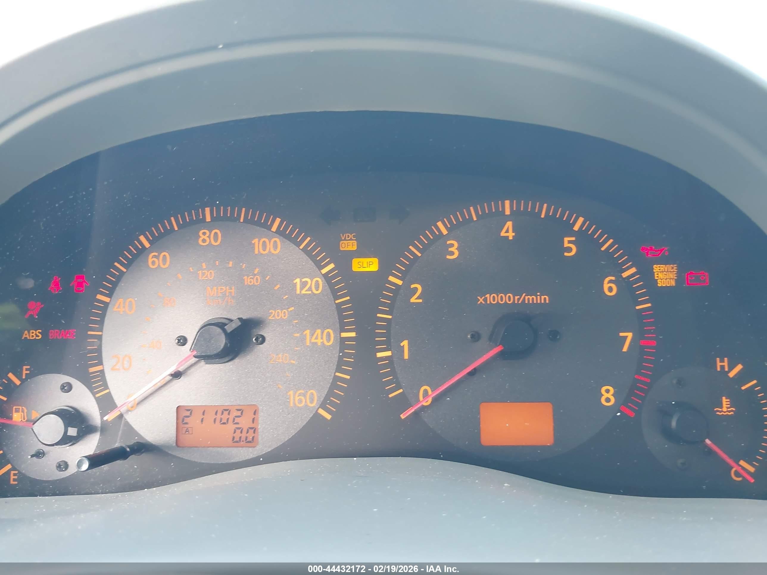 2004 Infiniti G35   White vin: JNKCV51E84M617407