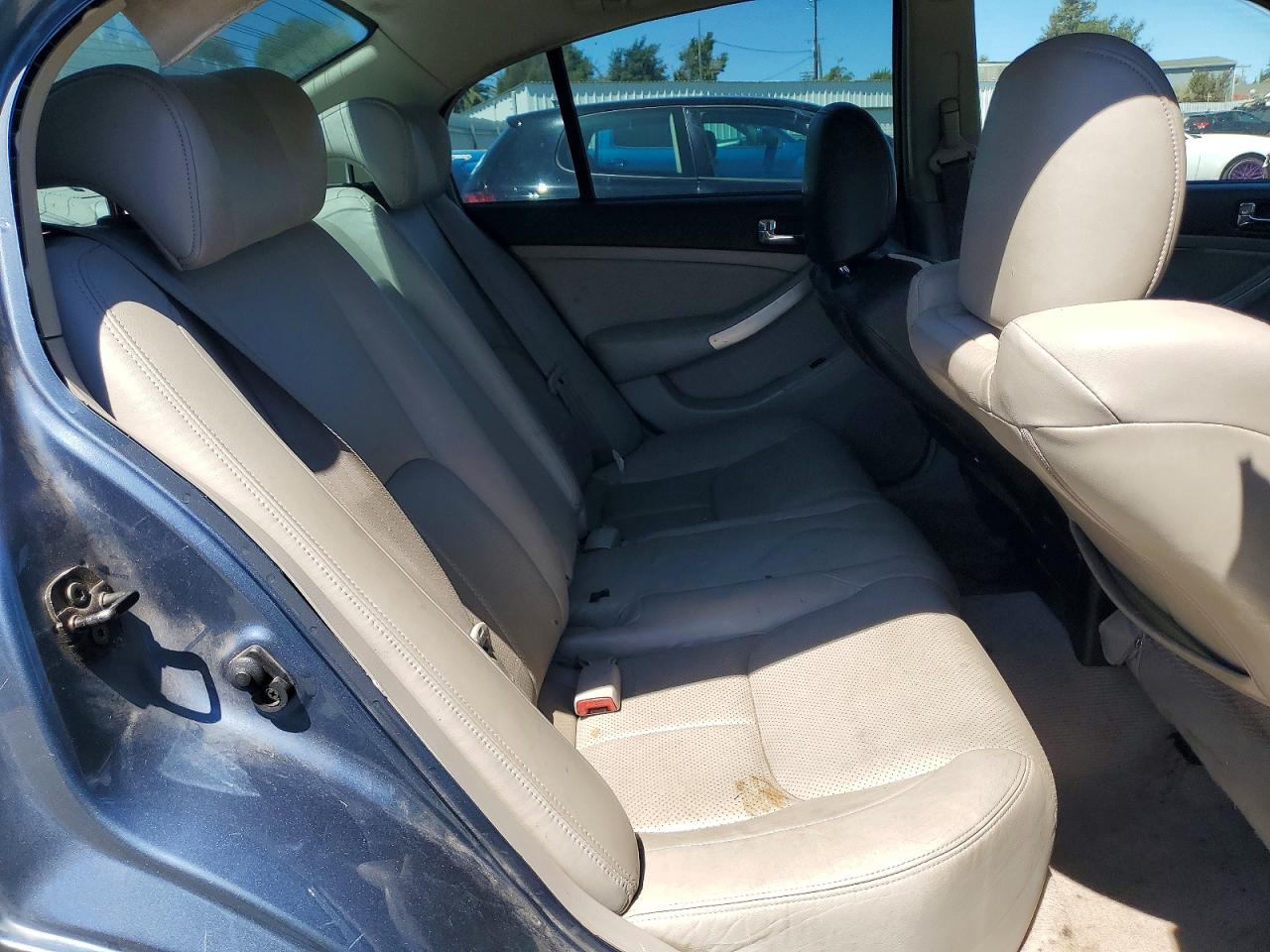 2005 Infiniti G35 Base Blue vin: JNKCV51E85M222340