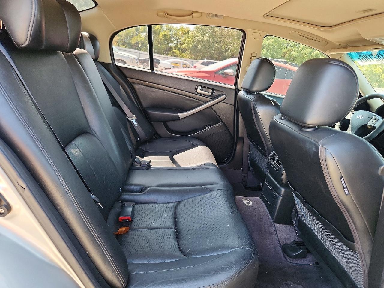 2004 Infiniti G35 Base Бежевый vin: JNKCV51E94M107826
