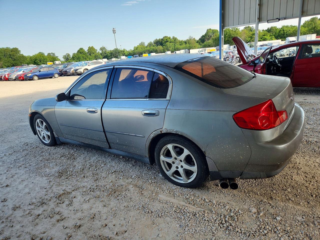 2004 Infiniti G35 Base Silver vin: JNKCV51EX4M111898