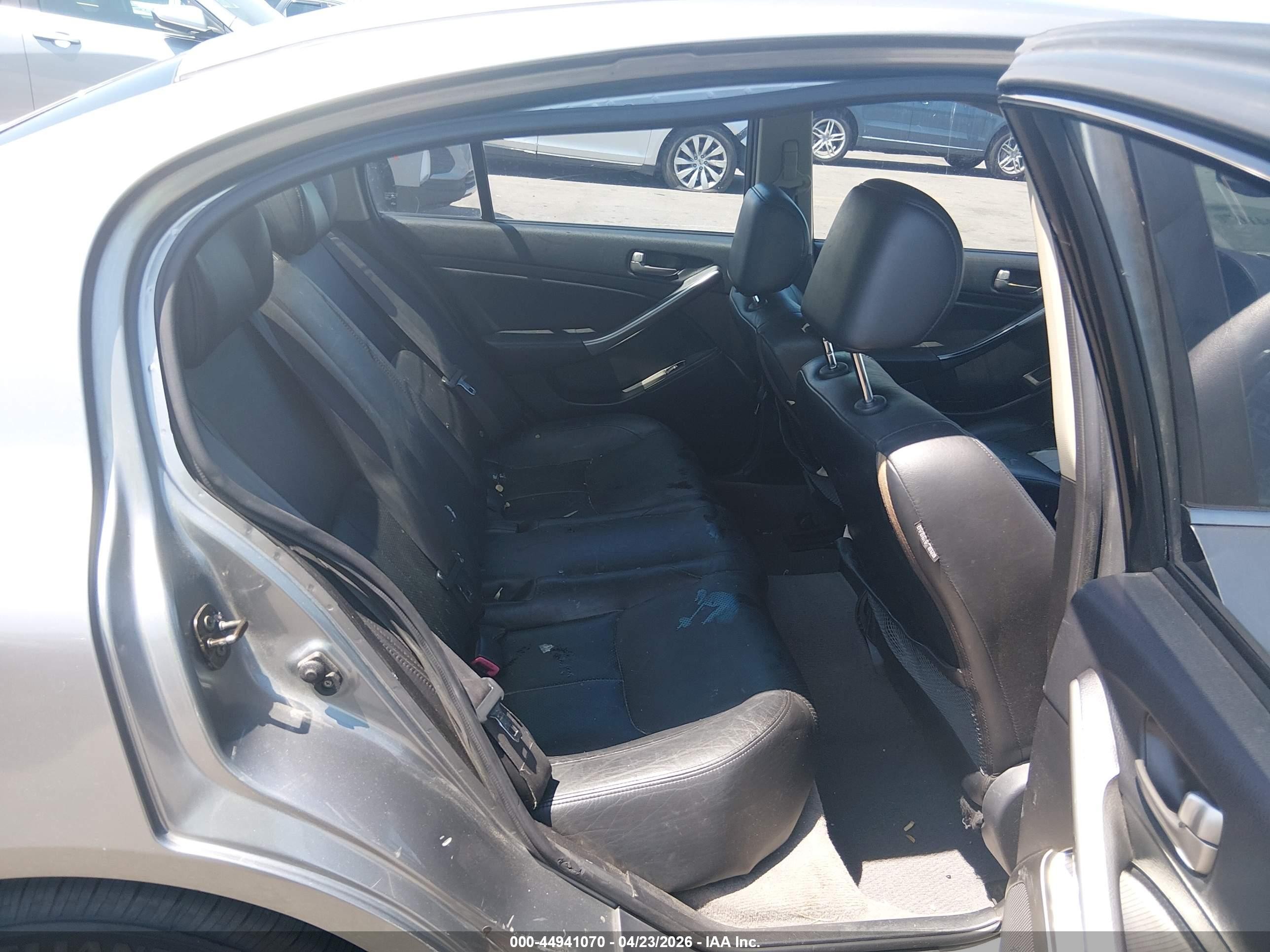 2004 Infiniti G35x   Gray vin: JNKCV51F04M711497