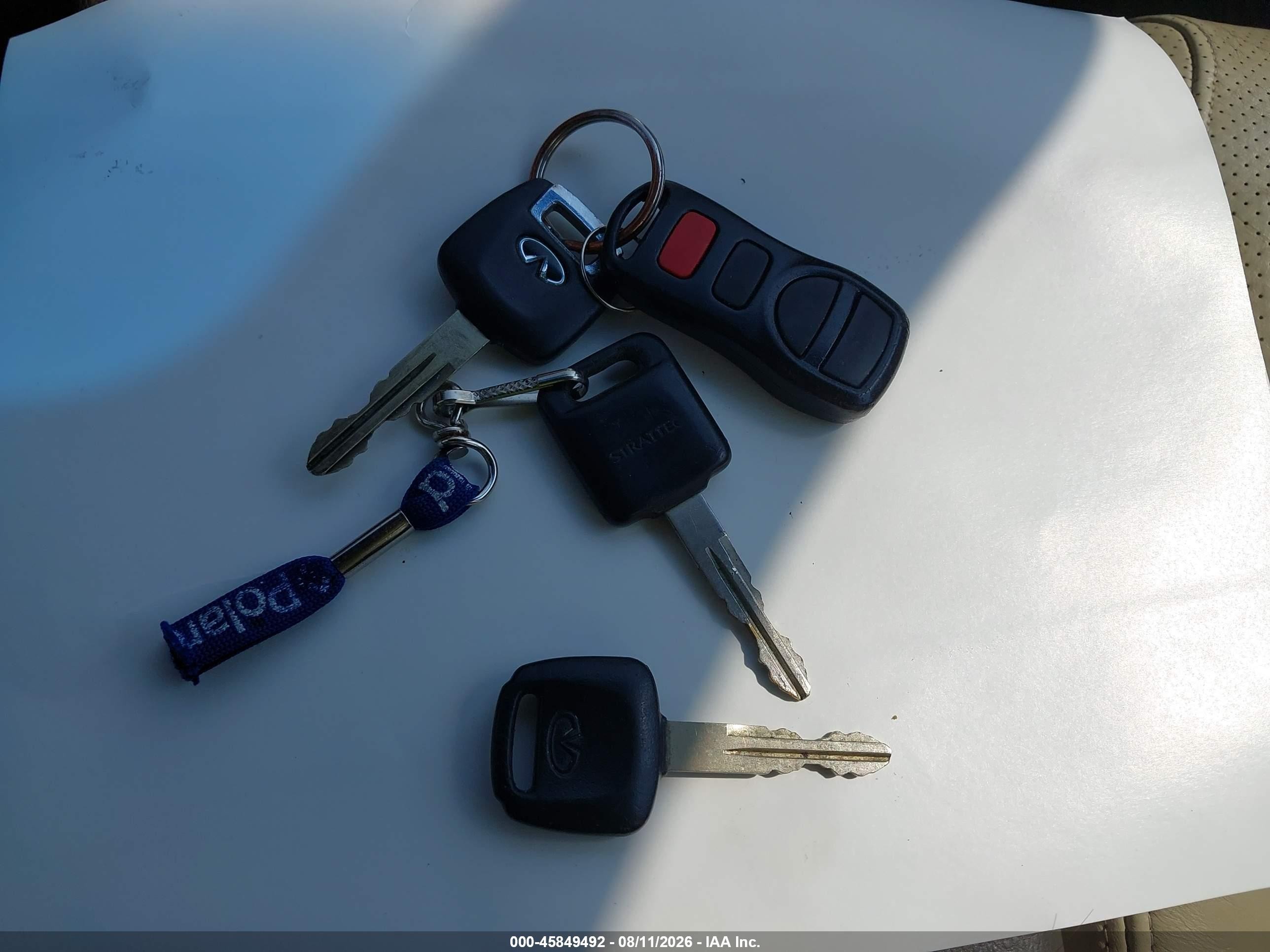 2005 Infiniti G35x   Gold vin: JNKCV51F05M306340