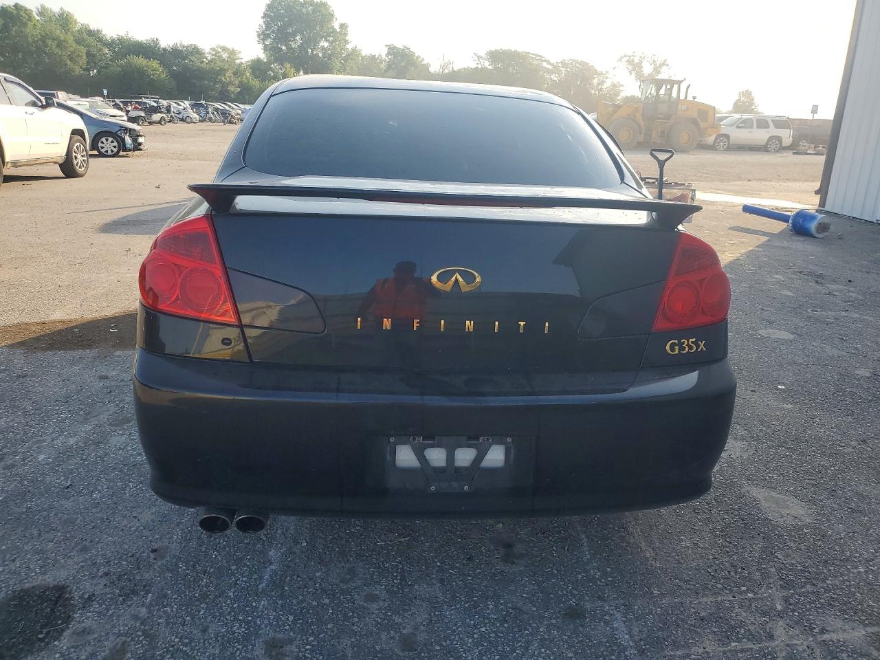 2005 Infiniti G35 X Black vin: JNKCV51F05M307293