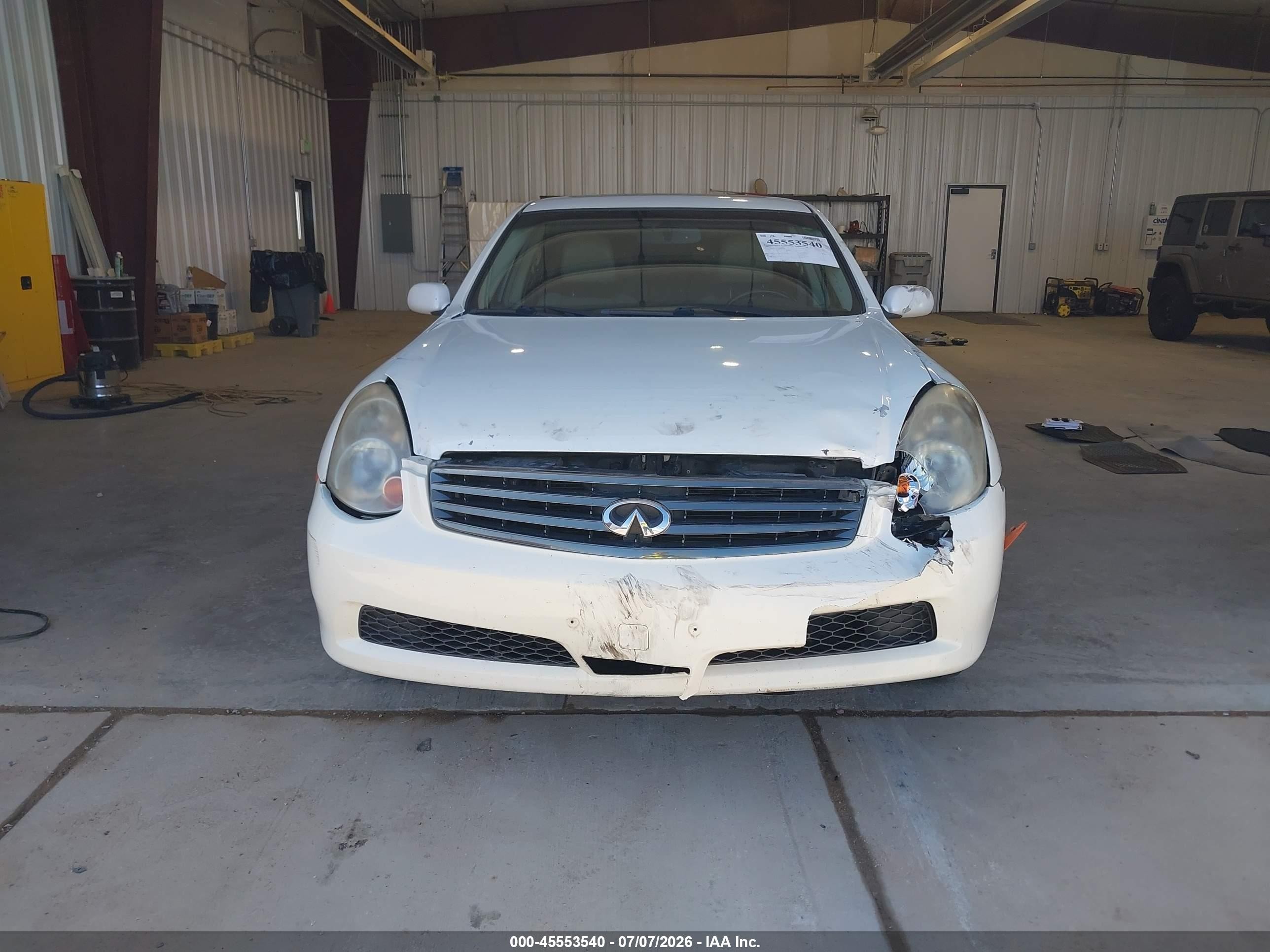 2006 Infiniti G35x   White vin: JNKCV51F06M605604