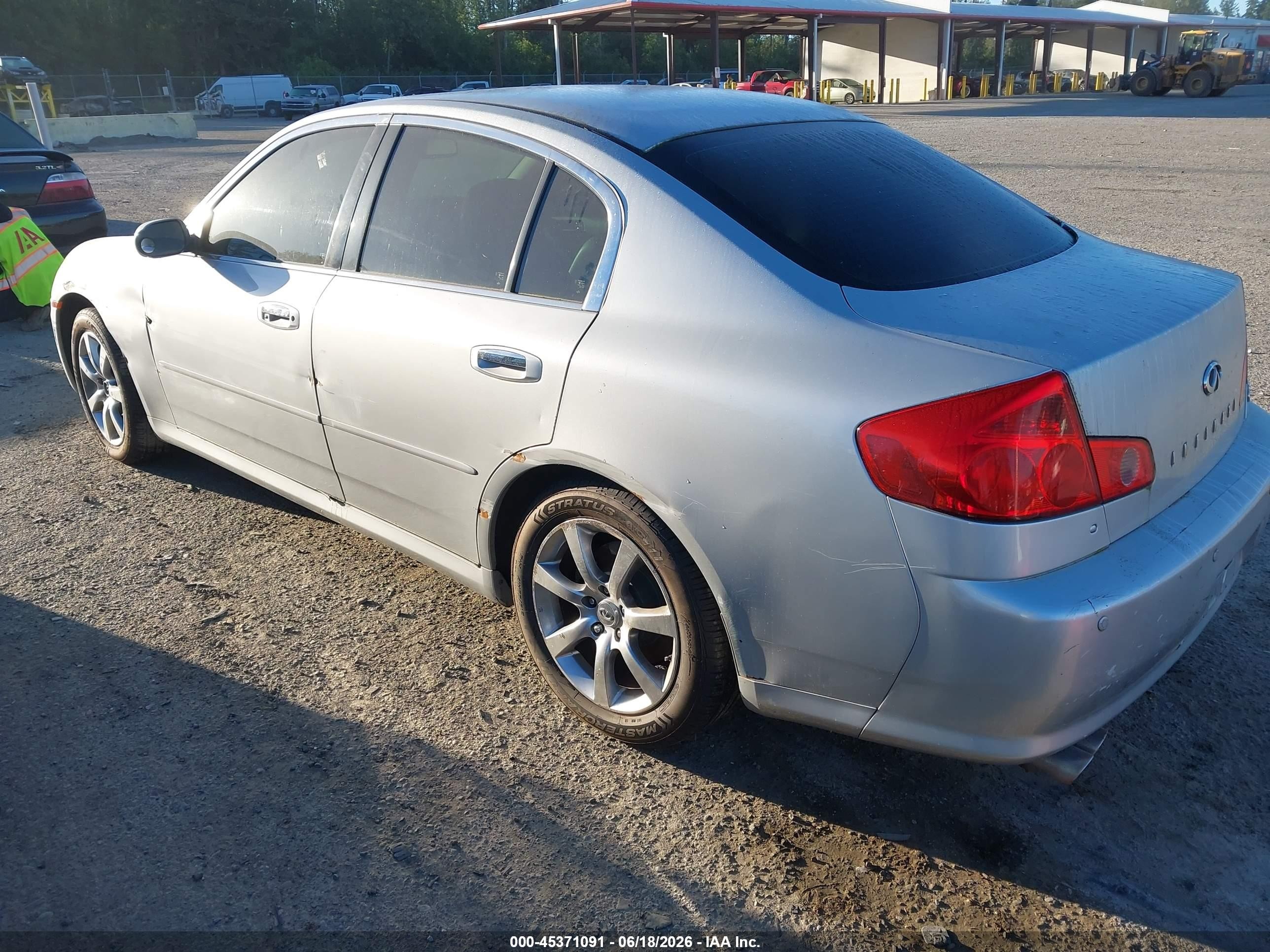 2006 Infiniti G35x   Silver vin: JNKCV51F06M617266
