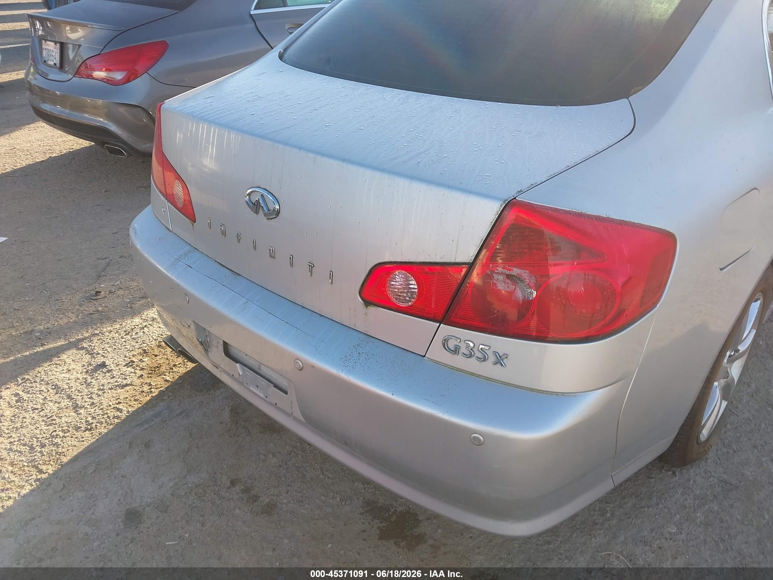 2006 Infiniti G35x   Silver vin: JNKCV51F06M617266