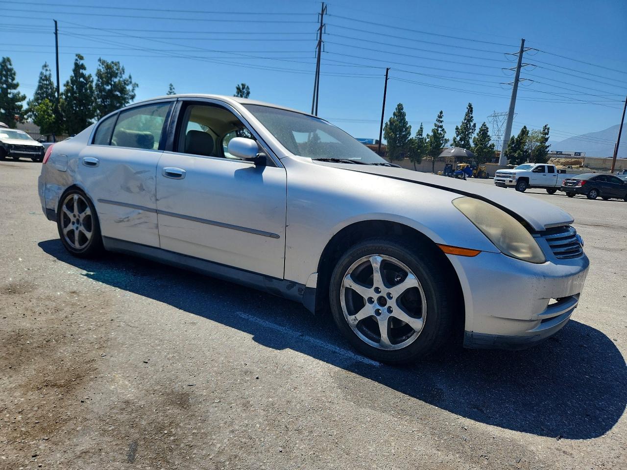 2004 Infiniti G35 Base Серебряный vin: JNKCV51F14M719222