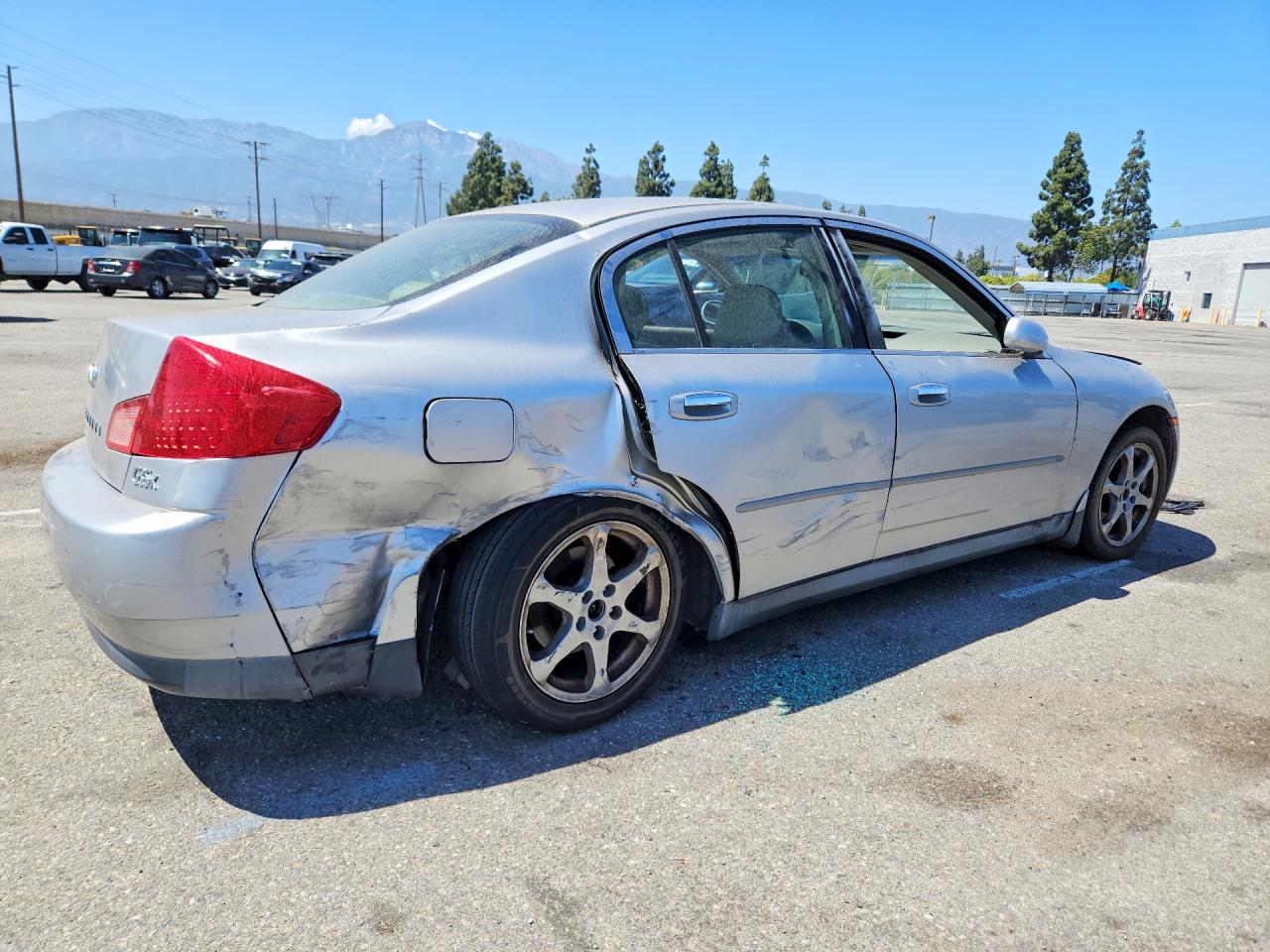 2004 Infiniti G35 Base Серебряный vin: JNKCV51F14M719222