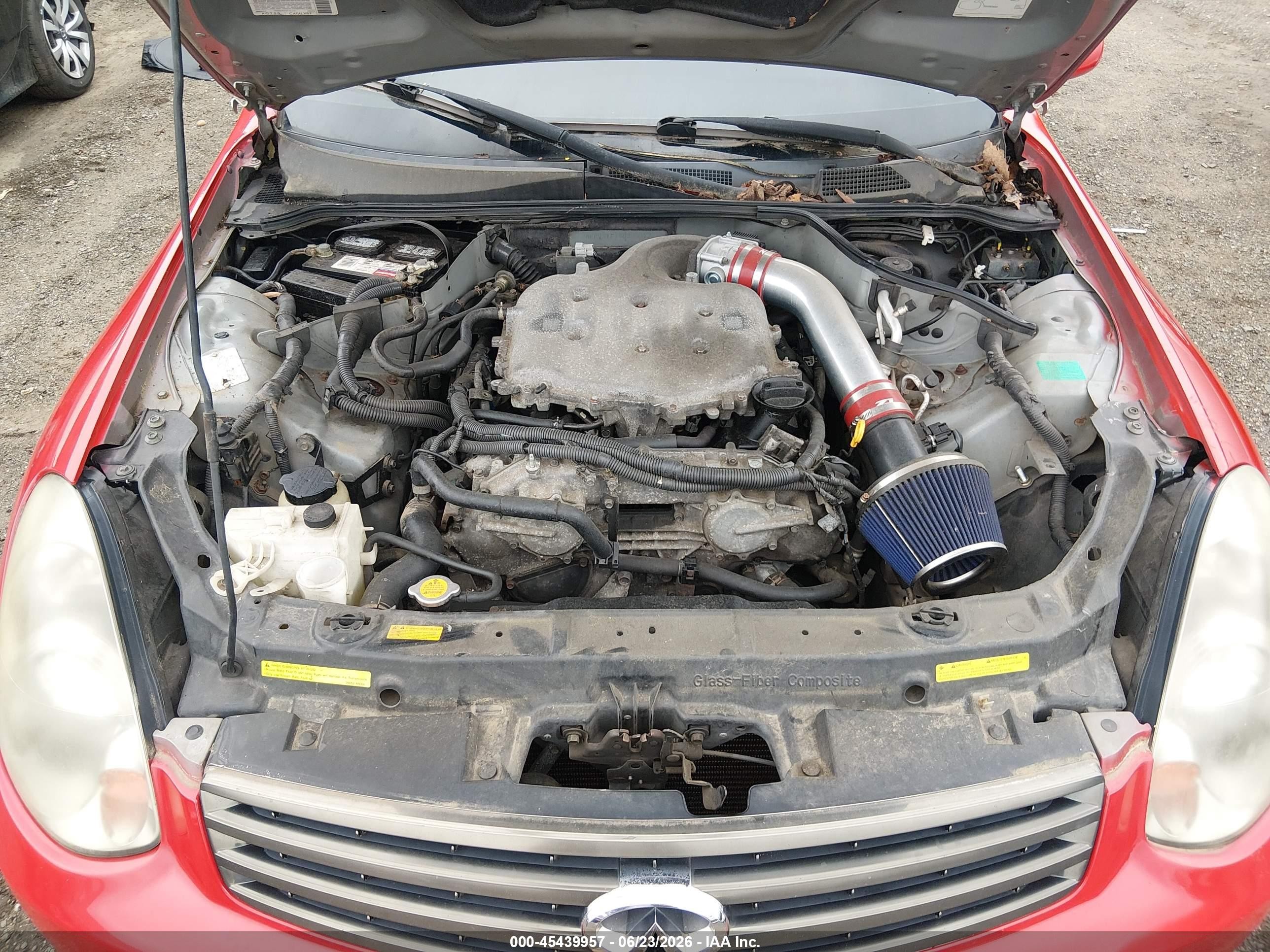 2005 Infiniti G35x   Красный vin: JNKCV51F15M300577