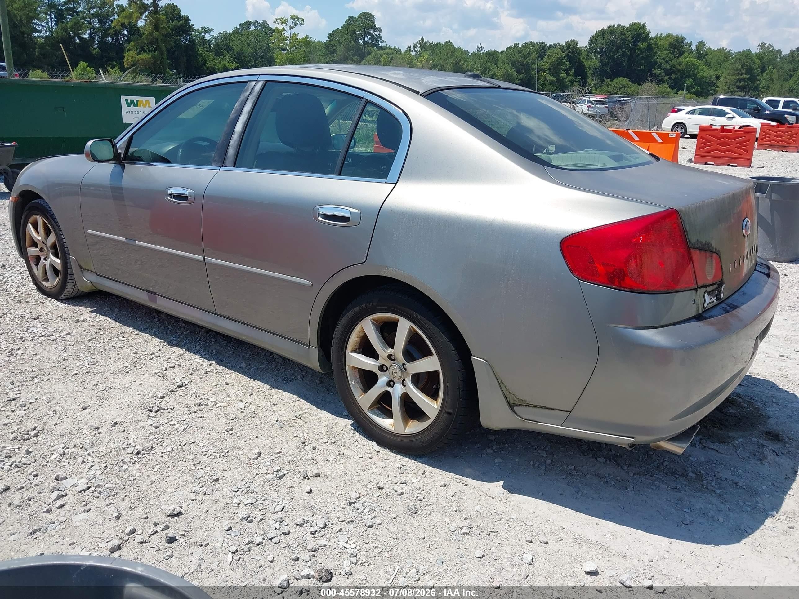 2005 Infiniti G35   Champagne vin: JNKCV51F15M311904