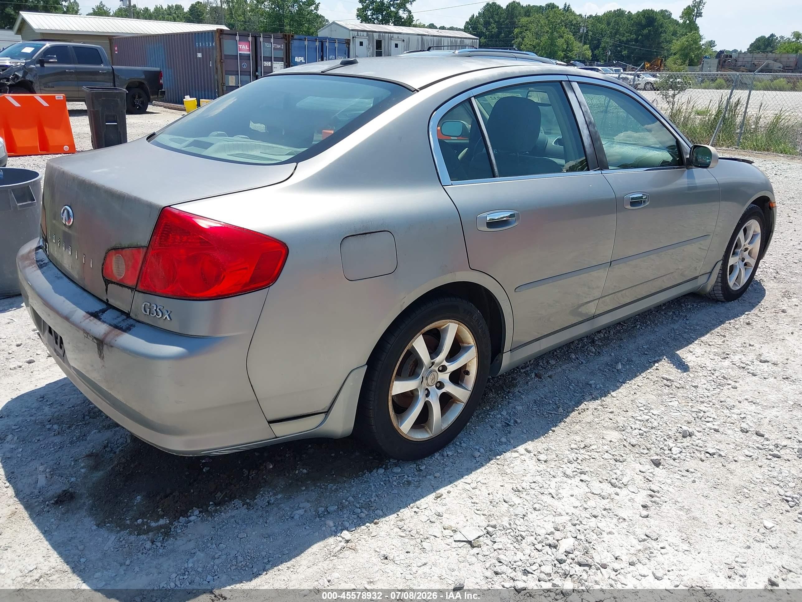 2005 Infiniti G35   Champagne vin: JNKCV51F15M311904