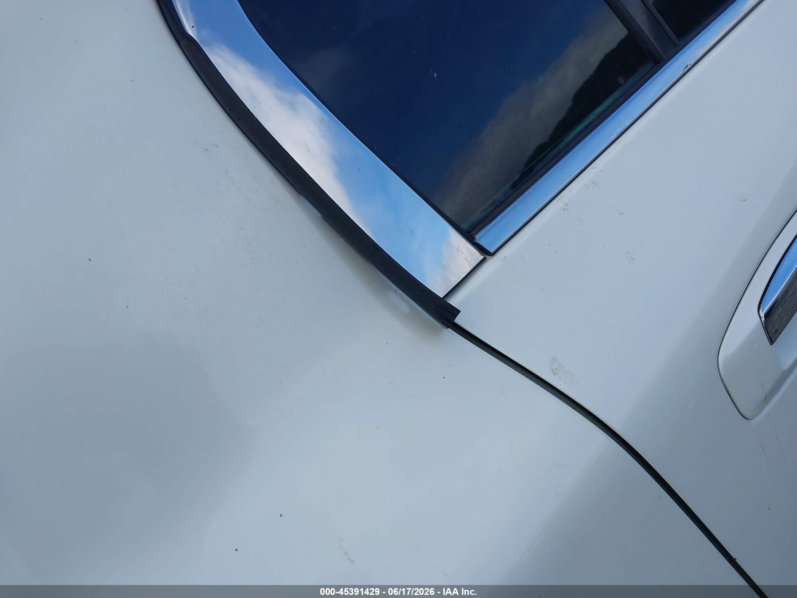 2006 Infiniti G35x   White vin: JNKCV51F16M600346