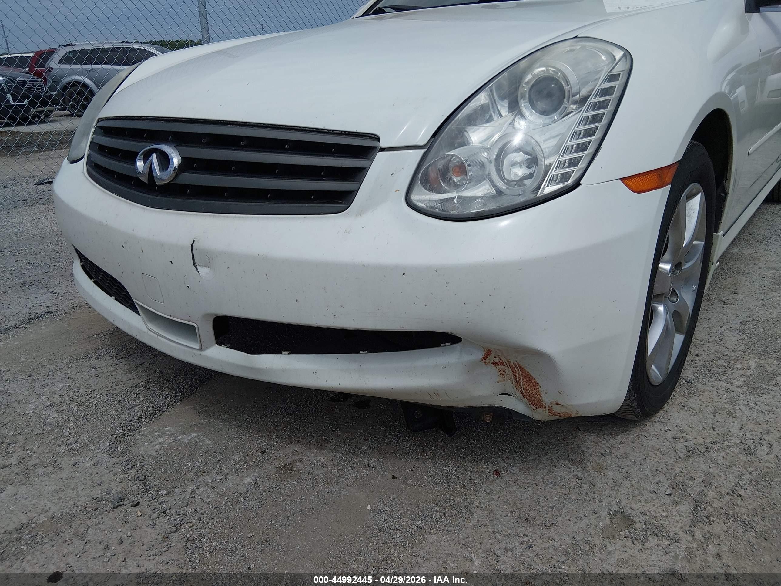 2006 Infiniti G35x   White vin: JNKCV51F36M607993