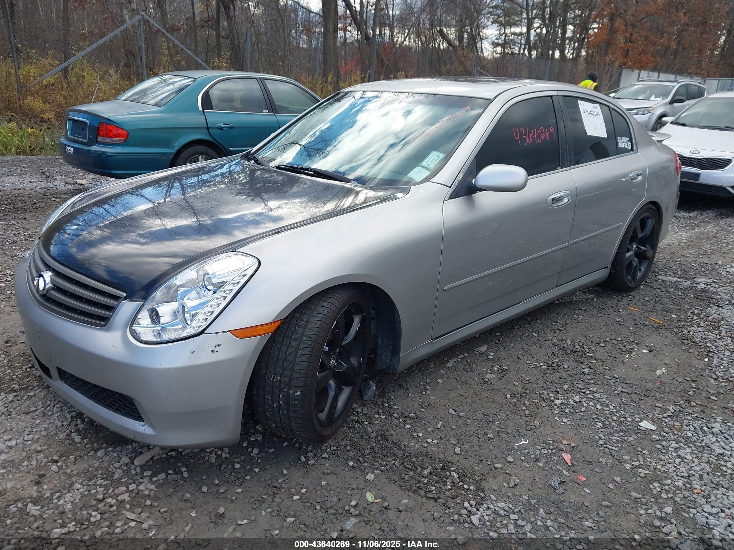 2005 Infiniti G35x   Silver vin: JNKCV51F45M305031