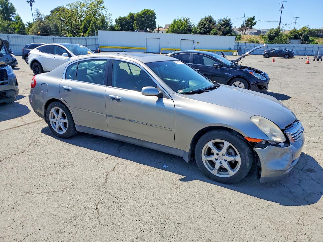 2004 Infiniti G35 Base Gray vin: JNKCV51F64M706711