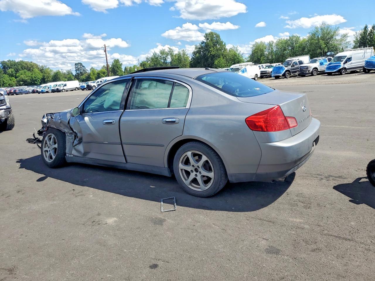 2004 Infiniti G35 Base Серый vin: JNKCV51F64M714534