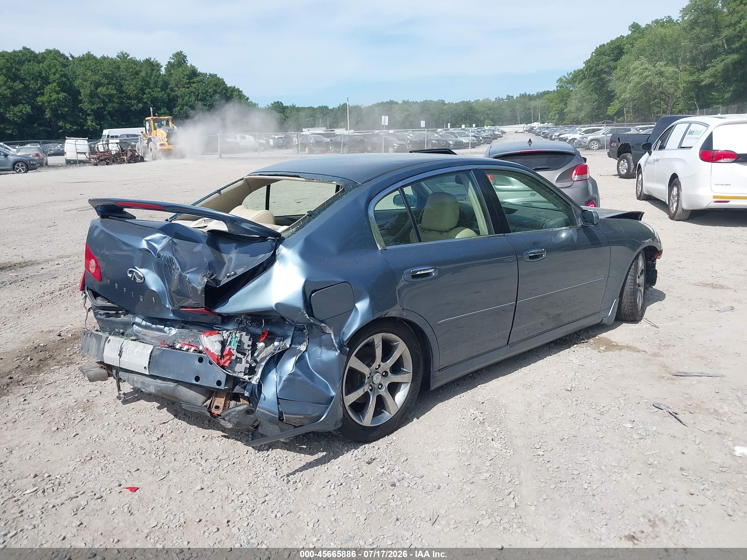 2005 Infiniti G35x   Blue vin: JNKCV51F65M315186