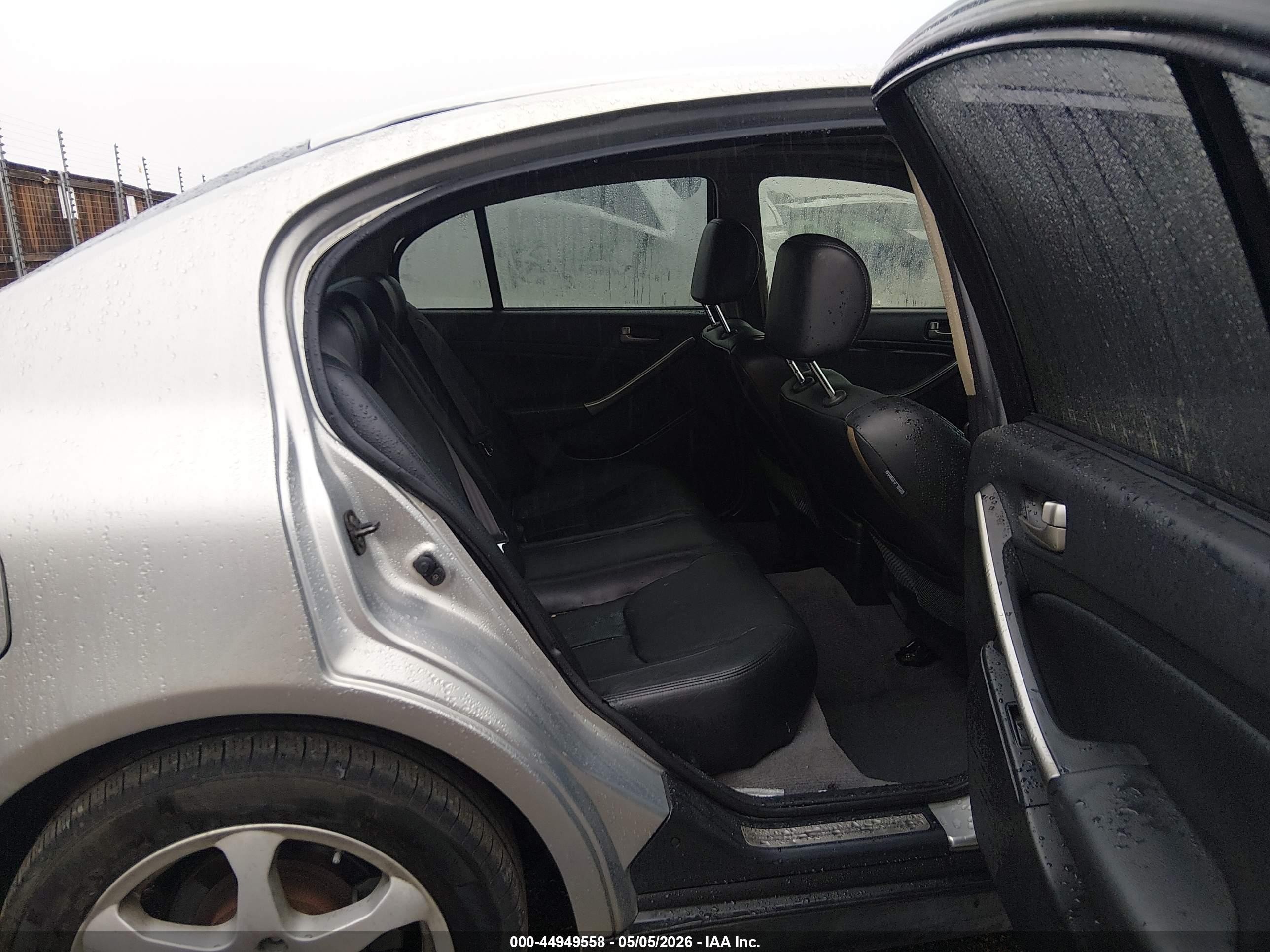 2004 Infiniti G35x   Beige vin: JNKCV51F84M716253