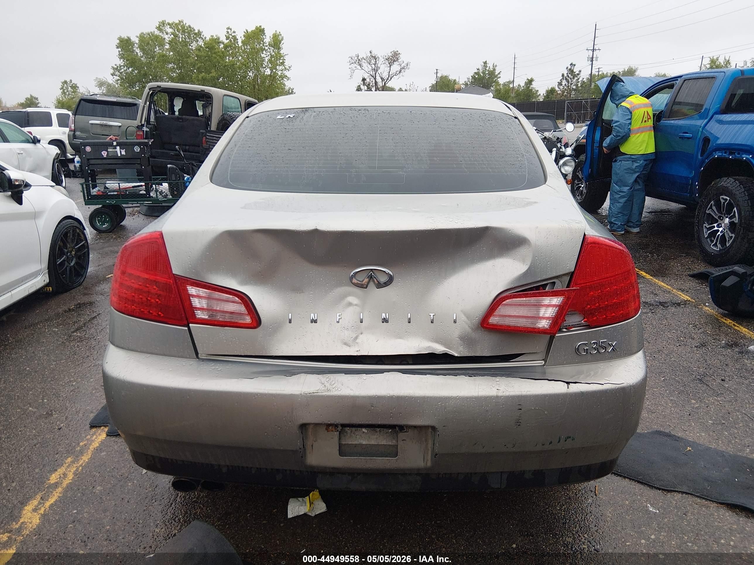 2004 Infiniti G35x   Beige vin: JNKCV51F84M716253