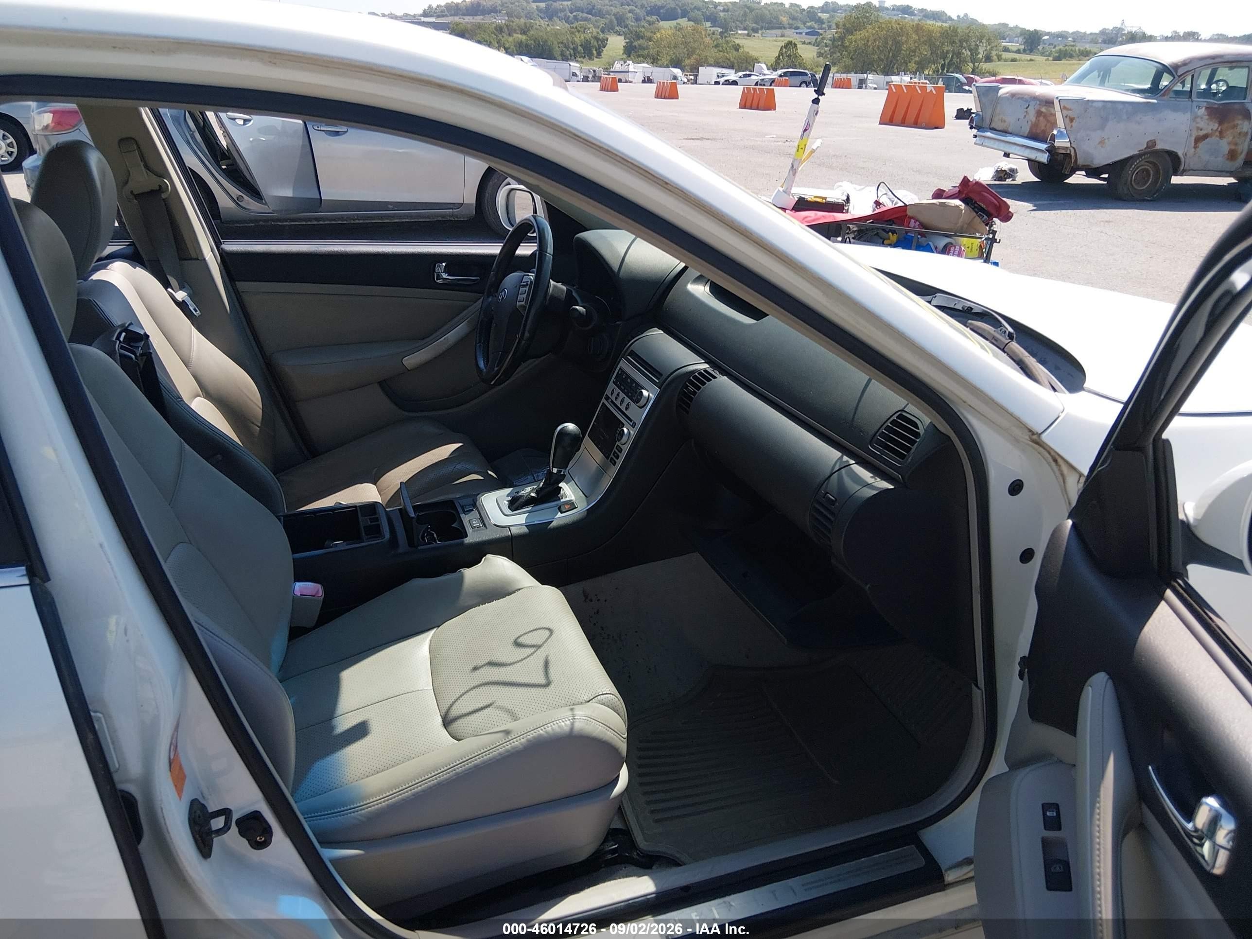 2006 Infiniti G35x   White vin: JNKCV51F96M603978