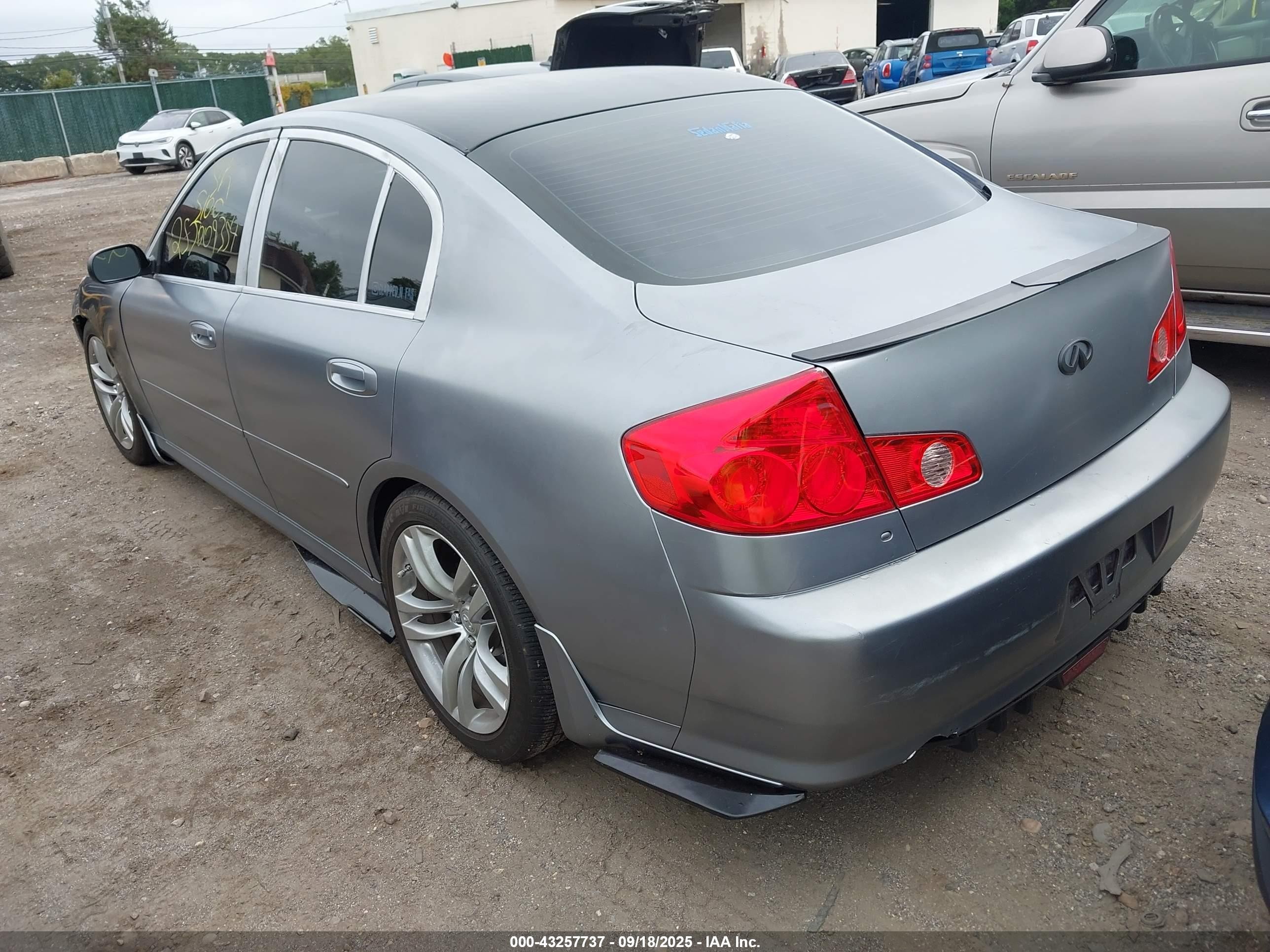 2006 Infiniti G35x   Gray vin: JNKCV51FX6M604928