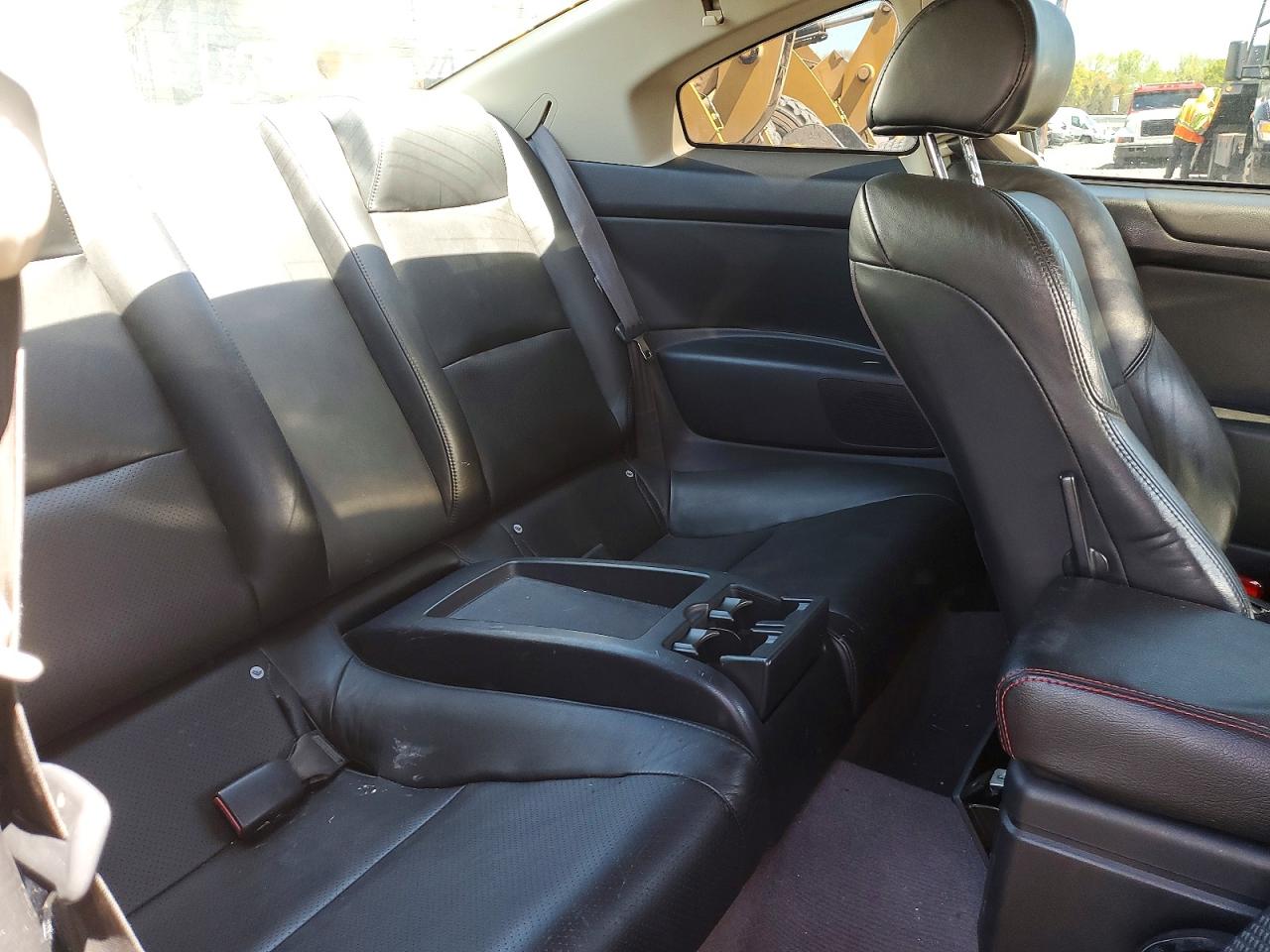2003 Infiniti G35 Base Red vin: JNKCV54E03M206271