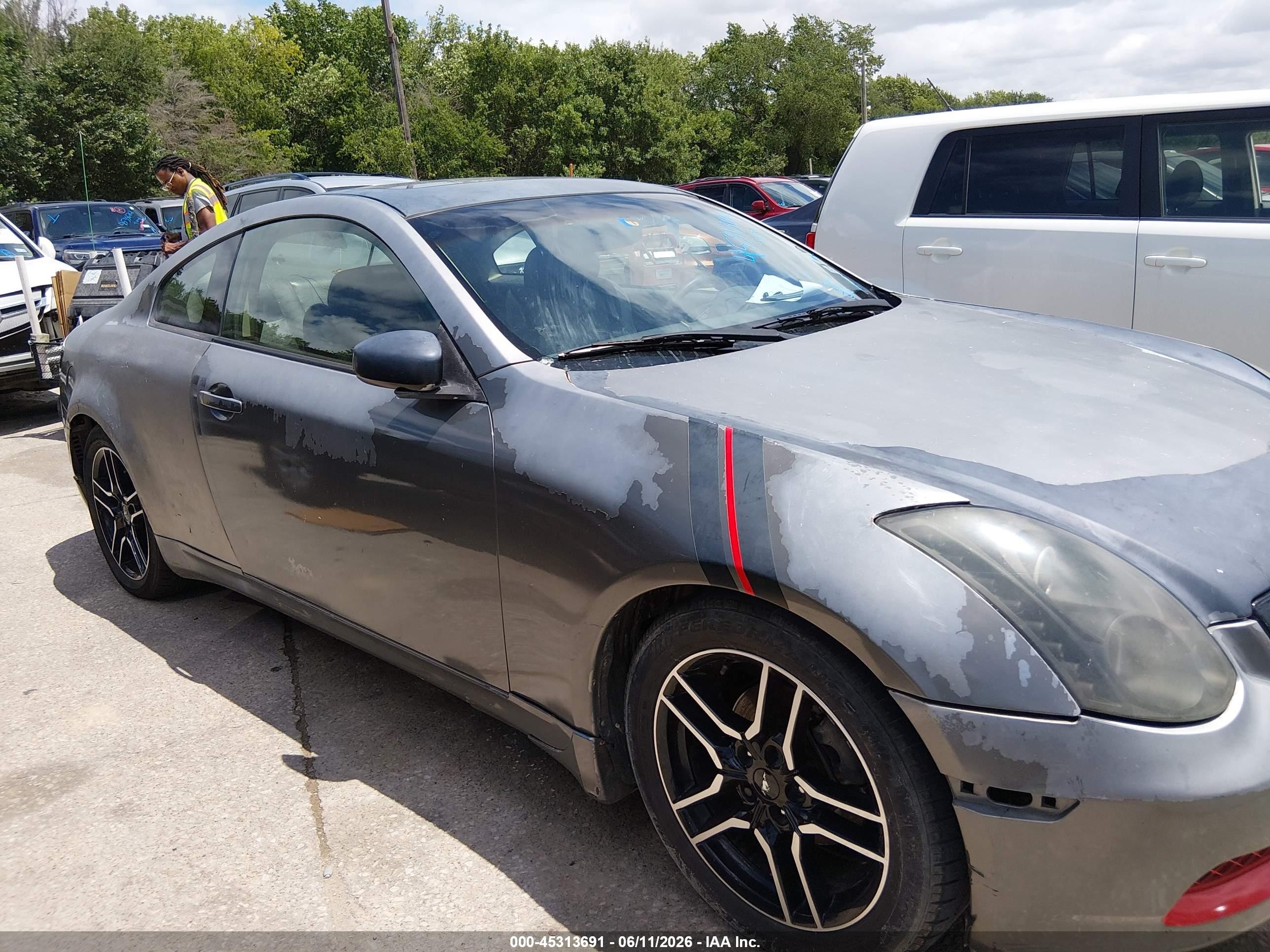 2004 Infiniti G35   Silver vin: JNKCV54E04M307019