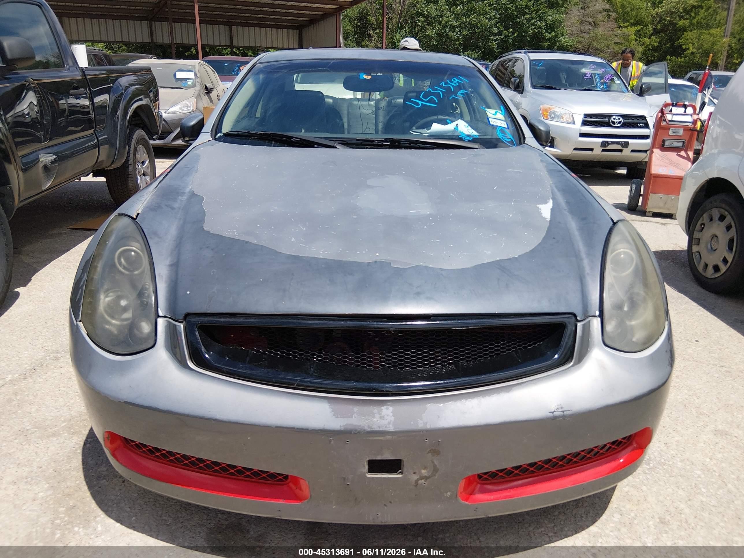 2004 Infiniti G35   Silver vin: JNKCV54E04M307019