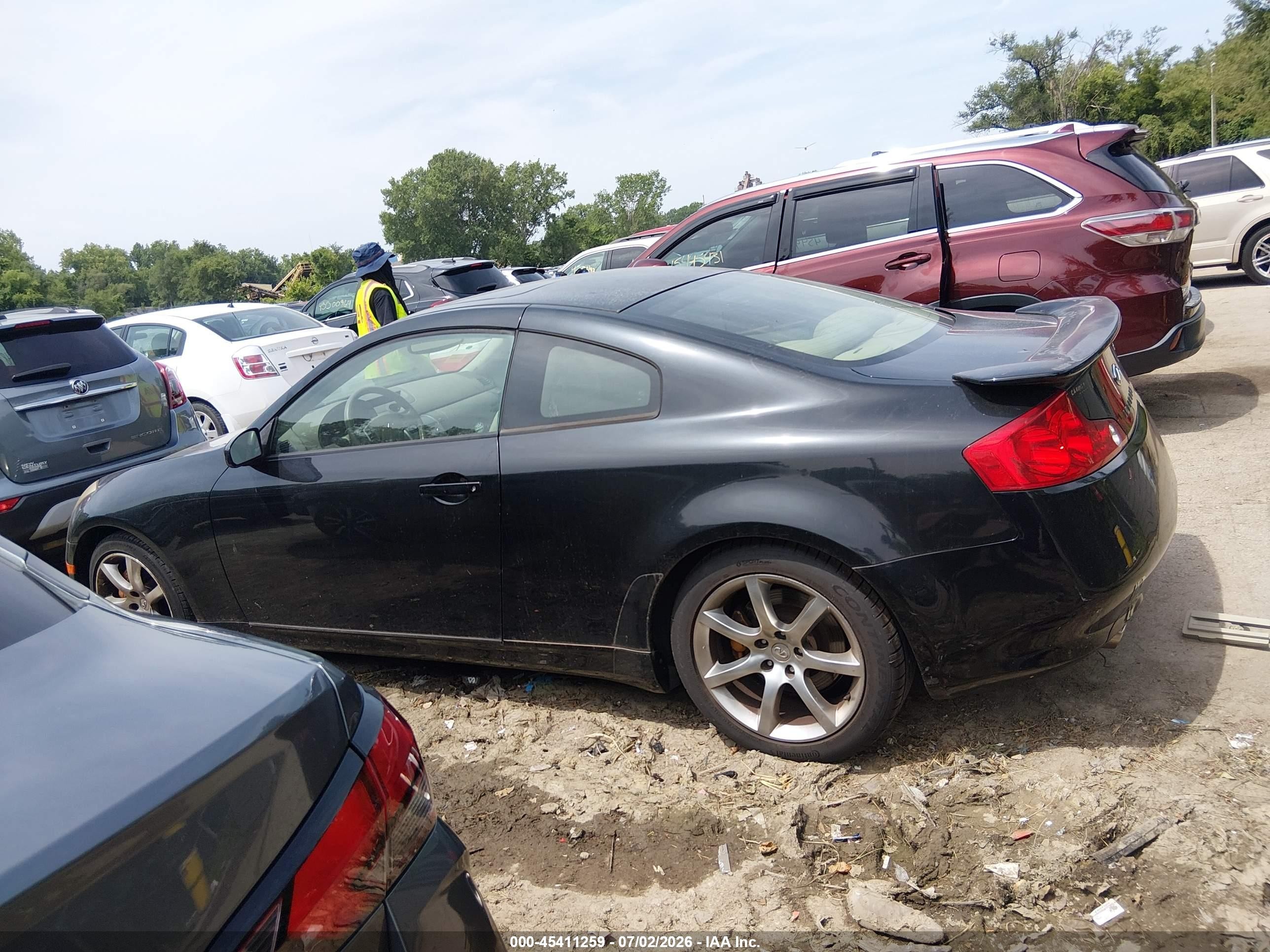 2003 Infiniti G35 Base W/6 Speed Manual Черный vin: JNKCV54E13M208269