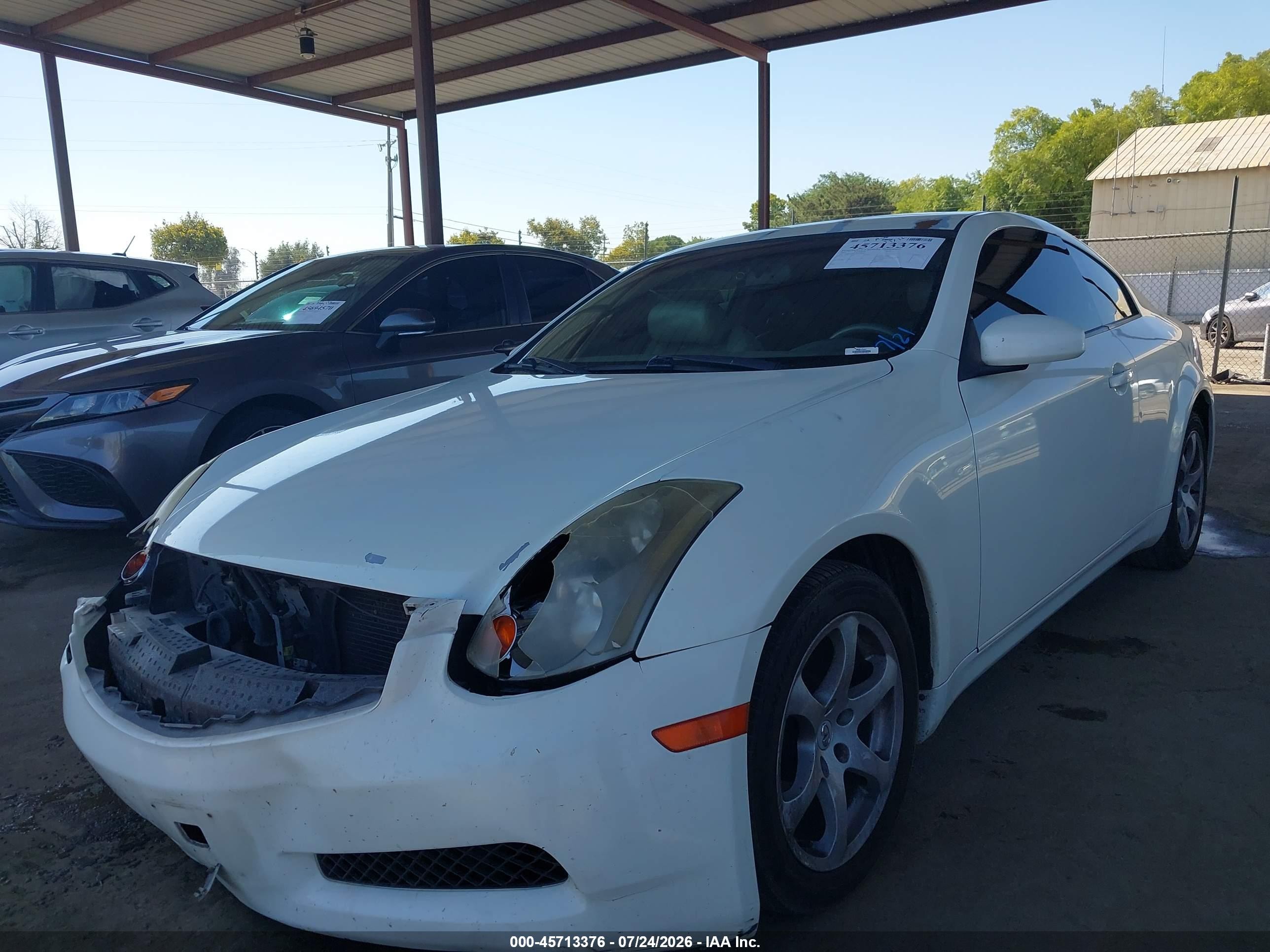 2003 Infiniti G35 Base W/leather White vin: JNKCV54E13M218400