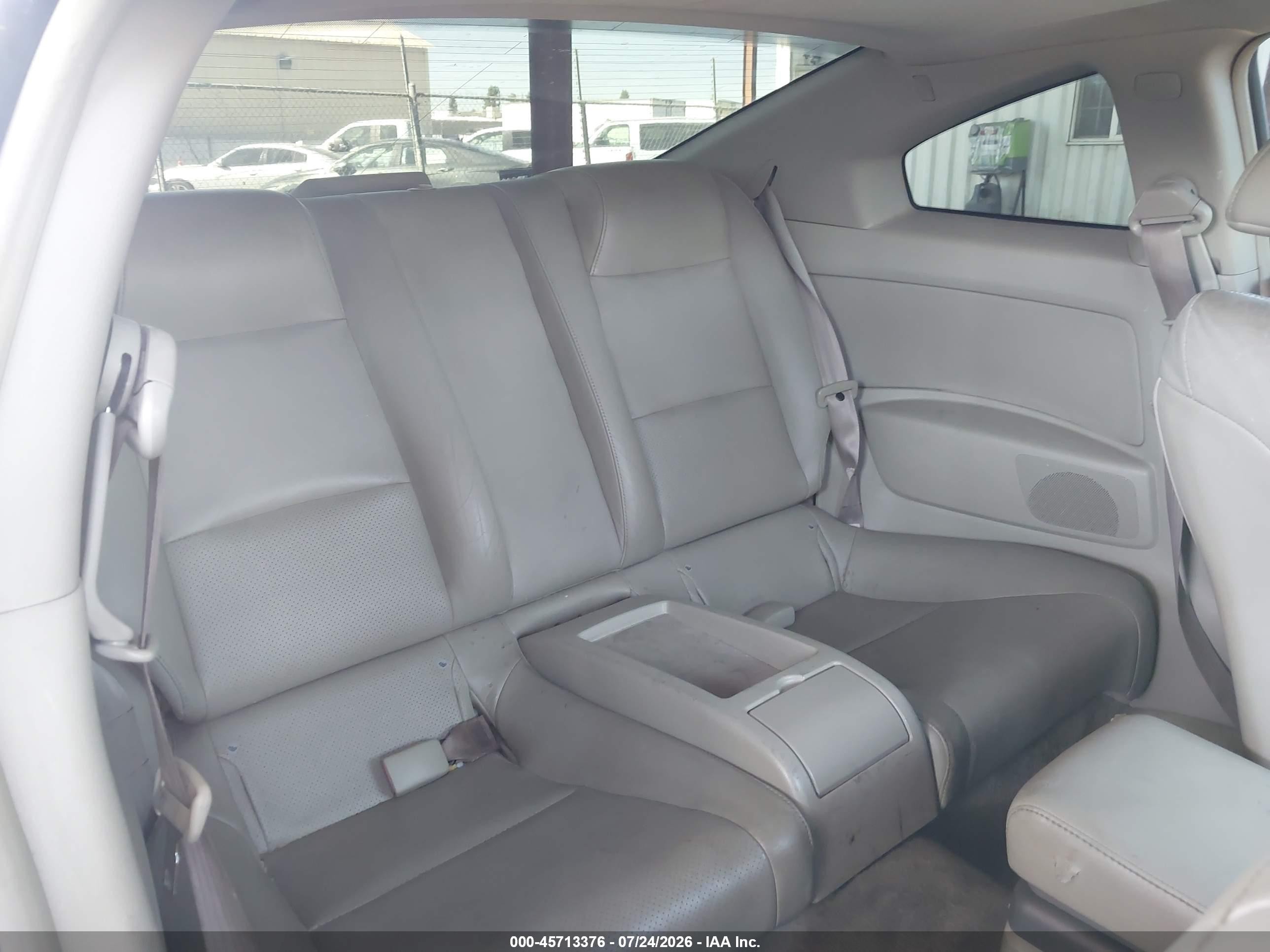 2003 Infiniti G35 Base W/leather White vin: JNKCV54E13M218400