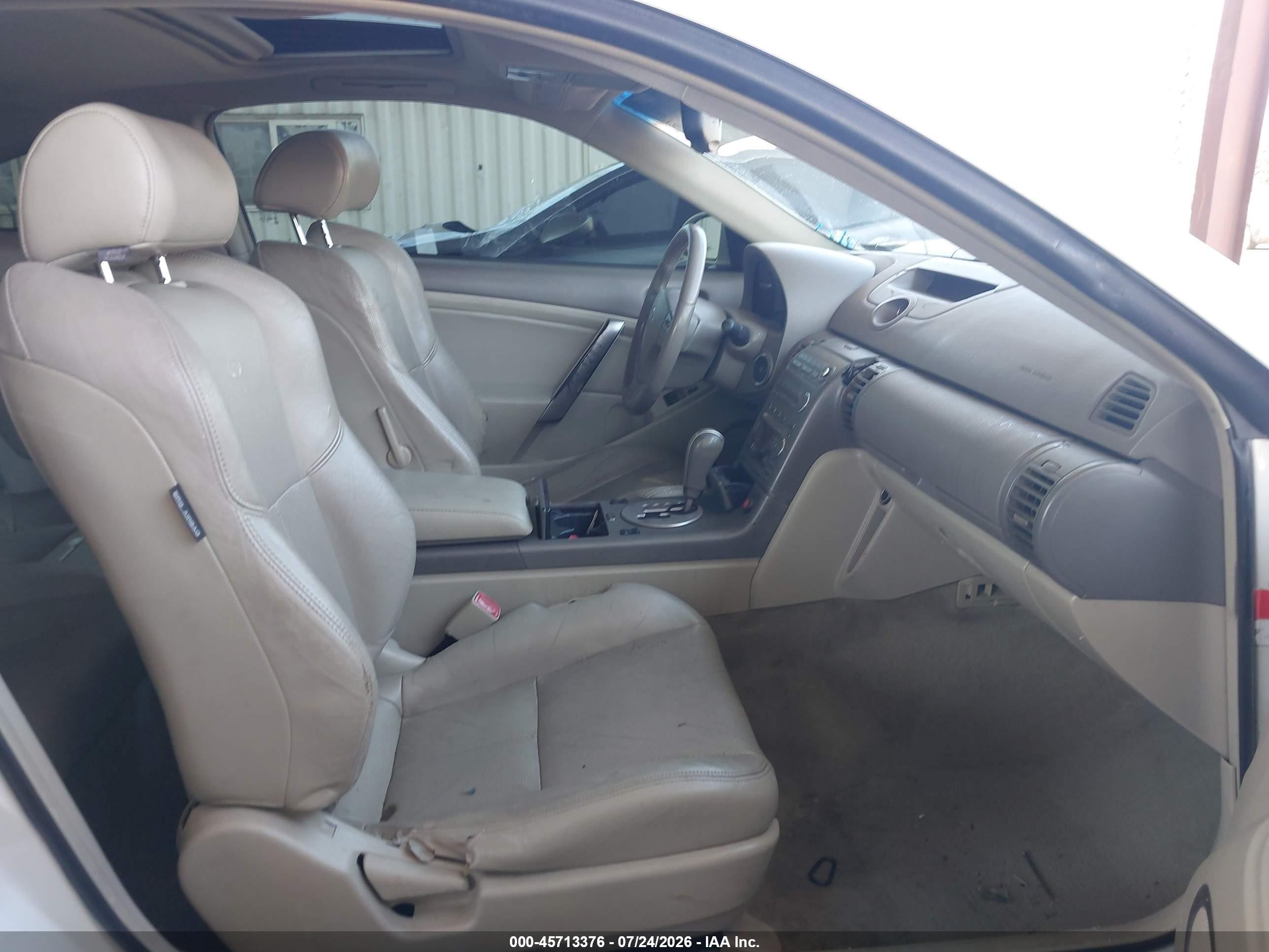 2003 Infiniti G35 Base W/leather White vin: JNKCV54E13M218400